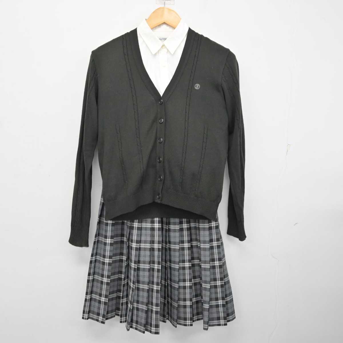 中古】千葉県 八千代松陰高等学校 女子制服 3点 (ニット・シャツ・スカート) sf075589 | 中古制服通販パレイド