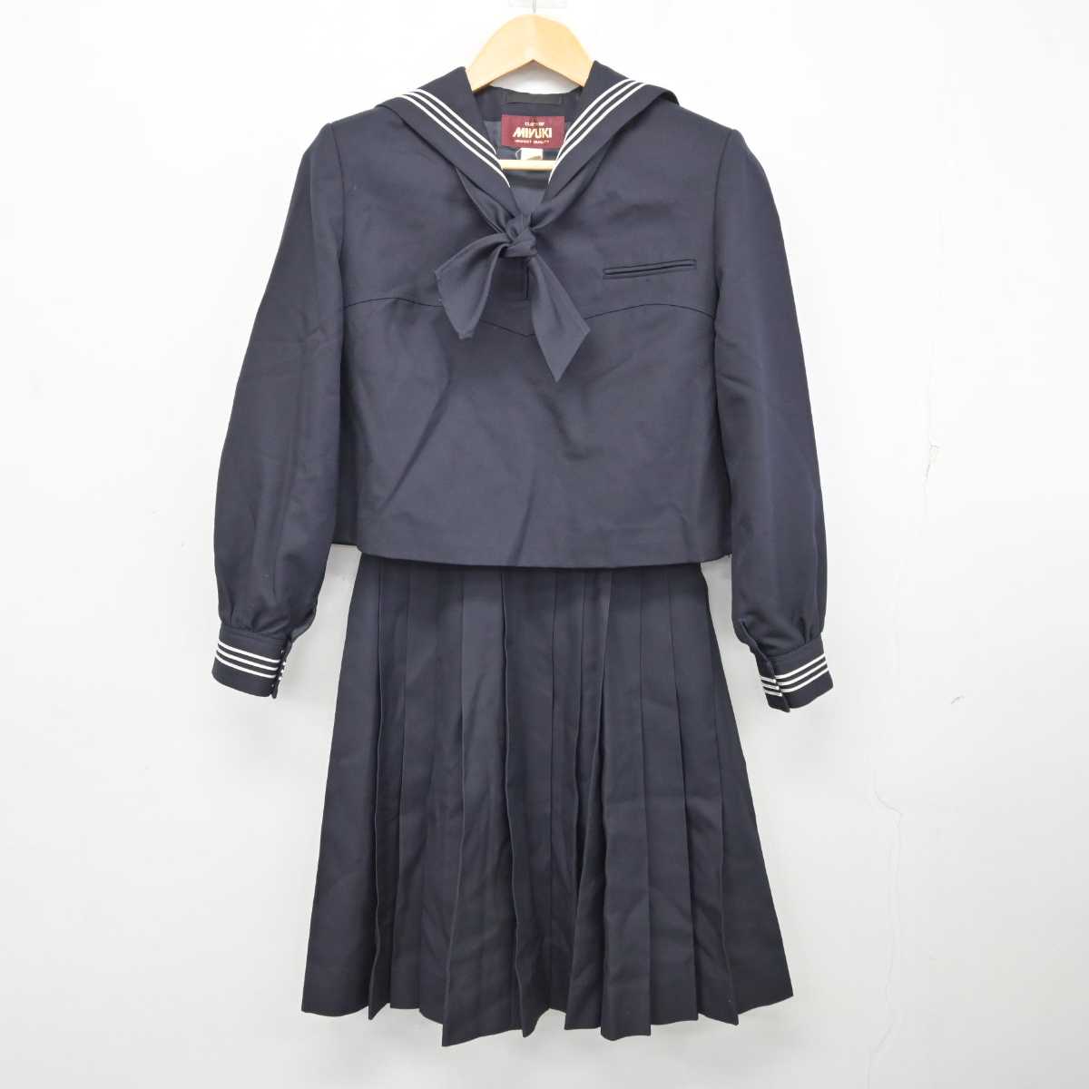 中古】東京都 豊島岡女子学園高等学校 女子制服 3点 (セーラー服・スカート) sf075963 | 中古制服通販パレイド