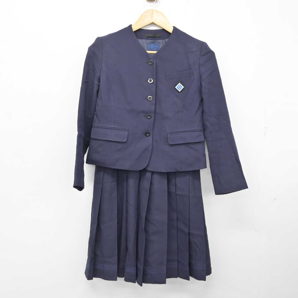 【中古】長崎県 活水中学校・高等学校 女子制服 2点 (ブレザー・スカート) sf076703