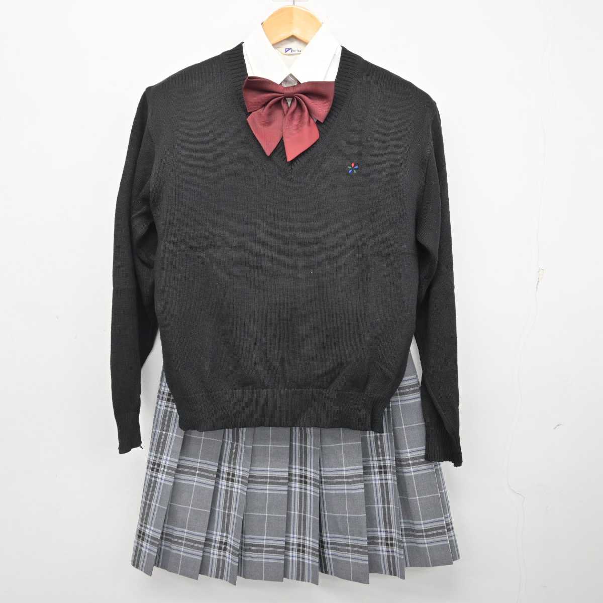 中古】京都府 洛陽総合高等学校 女子制服 5点 (ニット・シャツ・スカート) sf076991 | 中古制服通販パレイド