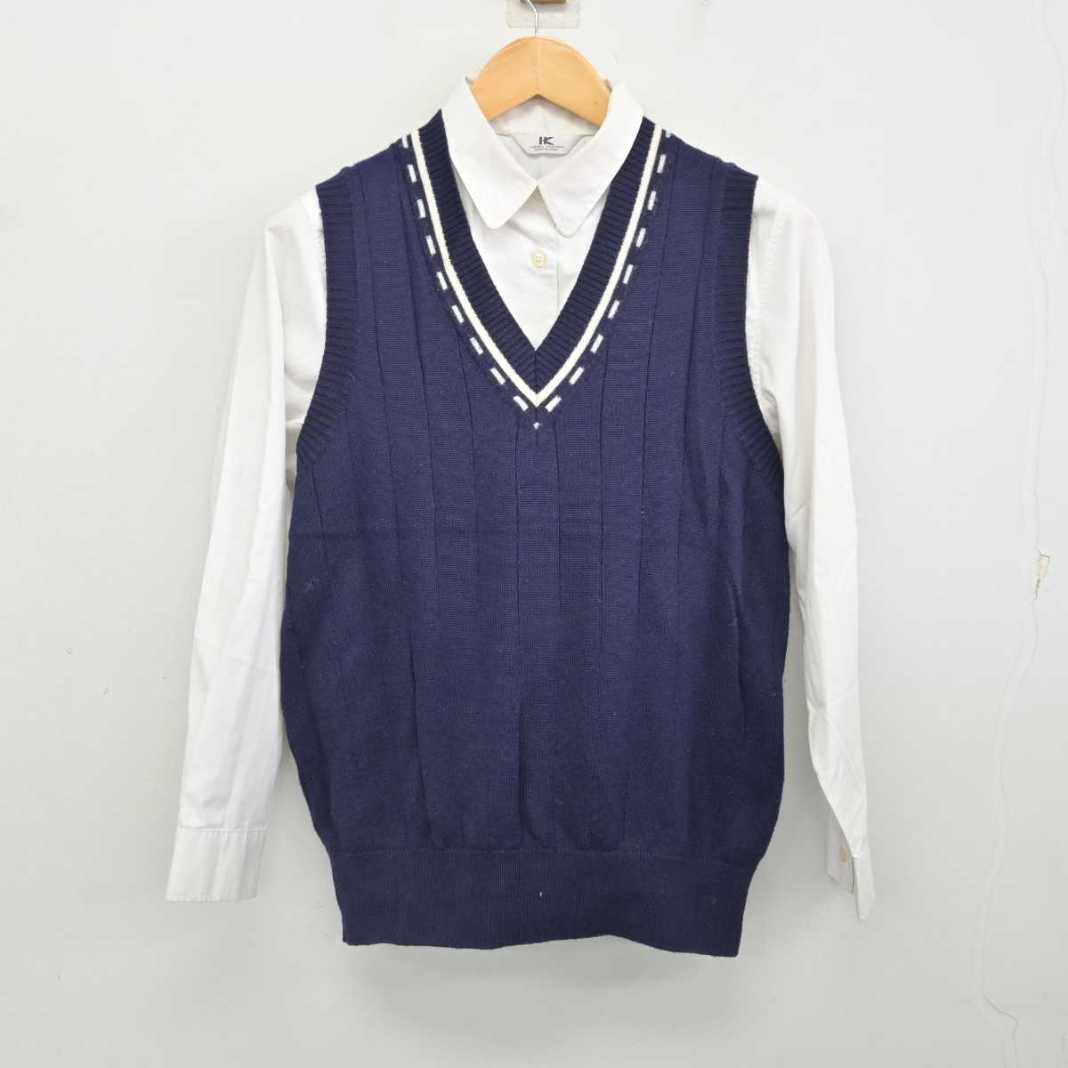 中古】千葉県 千葉学芸高等学校 女子制服 2点 (ニットベスト 中古】千葉県 千葉学芸高等学校 女子制服 2点 (ニットベスト