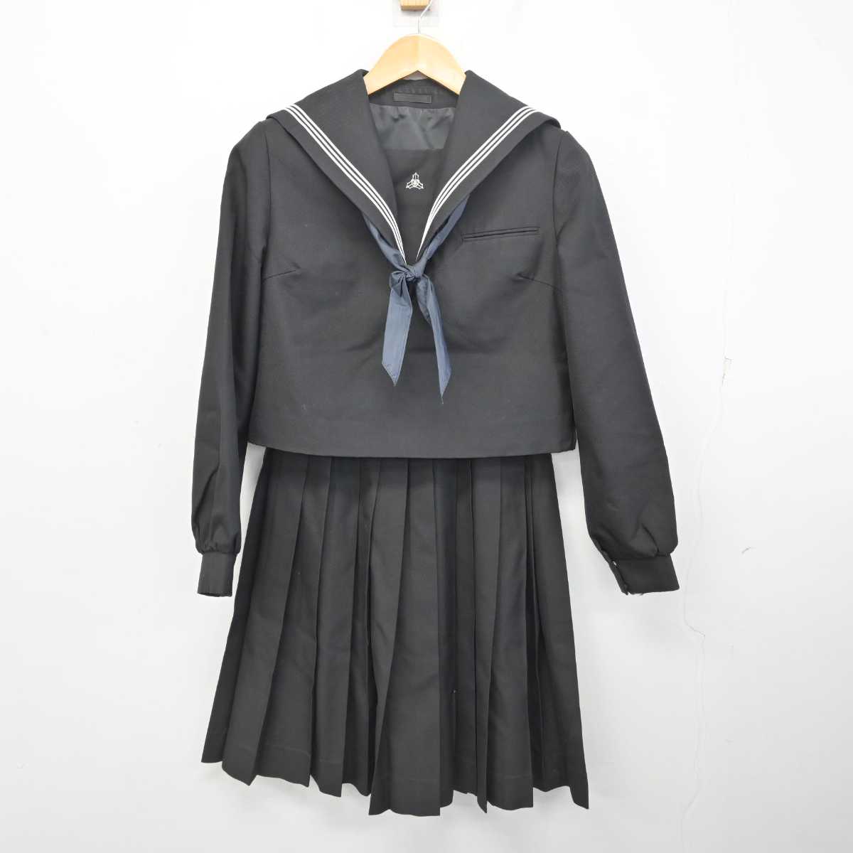 【中古】北海道 札幌稲雲高等学校 女子制服 3点 (セーラー服・スカート) sf077795