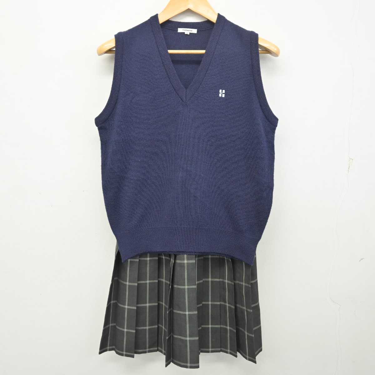 【中古】東京都 嘉悦学園かえつ有明中学校 女子制服 2点 (ニットベスト・スカート) sf078749