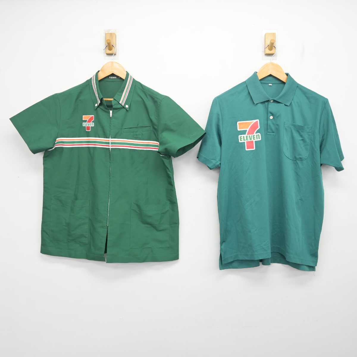 中古】 セブンイレブン 男子制服 2点 (シャツ・シャツ) sf079827