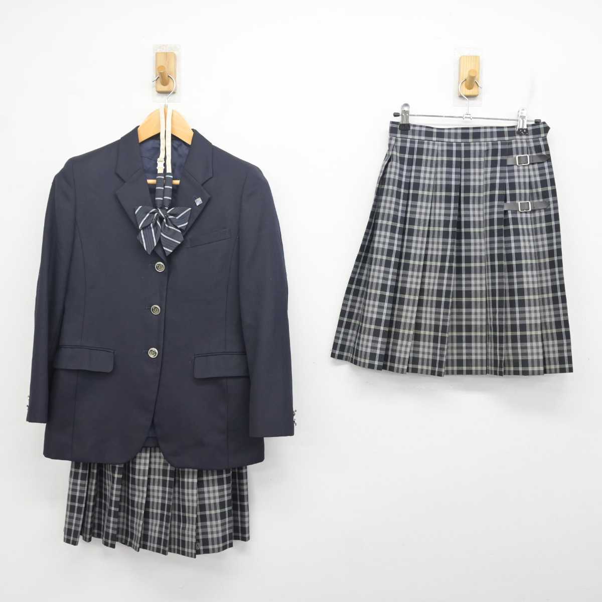 【中古】埼玉県 大宮武蔵野高等学校 女子制服 6点 (ブレザー・セーラー服・スカート) sf080293