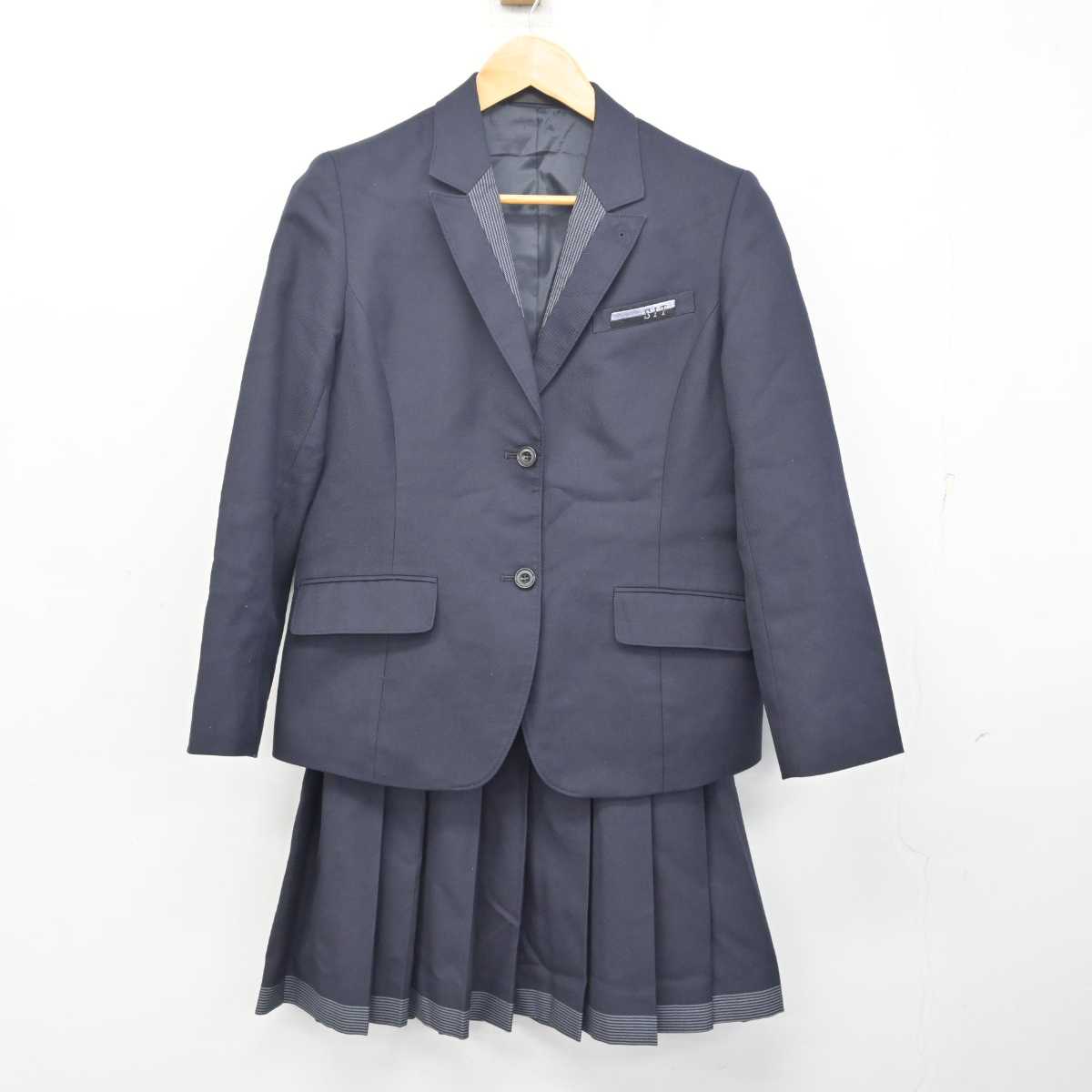 中古】北海道 札幌国際情報高等学校 女子制服 2点 (ブレザー・スカート) sf080309 | 中古制服通販パレイド