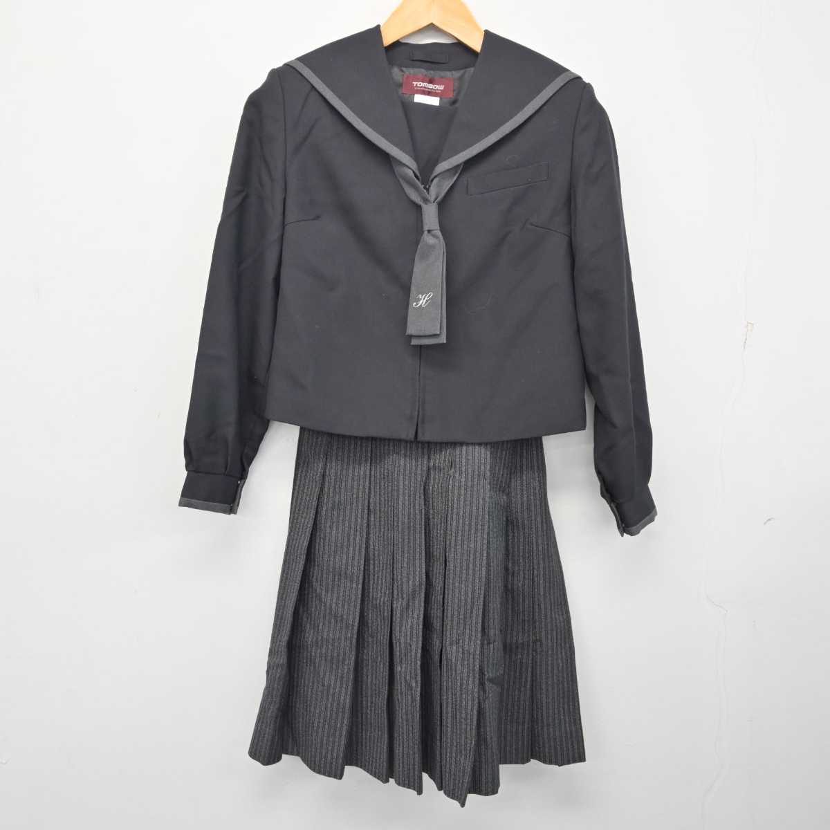 ☆女子中学生制服☆青森県おいらせ町立百石中学校 女子制服☆白