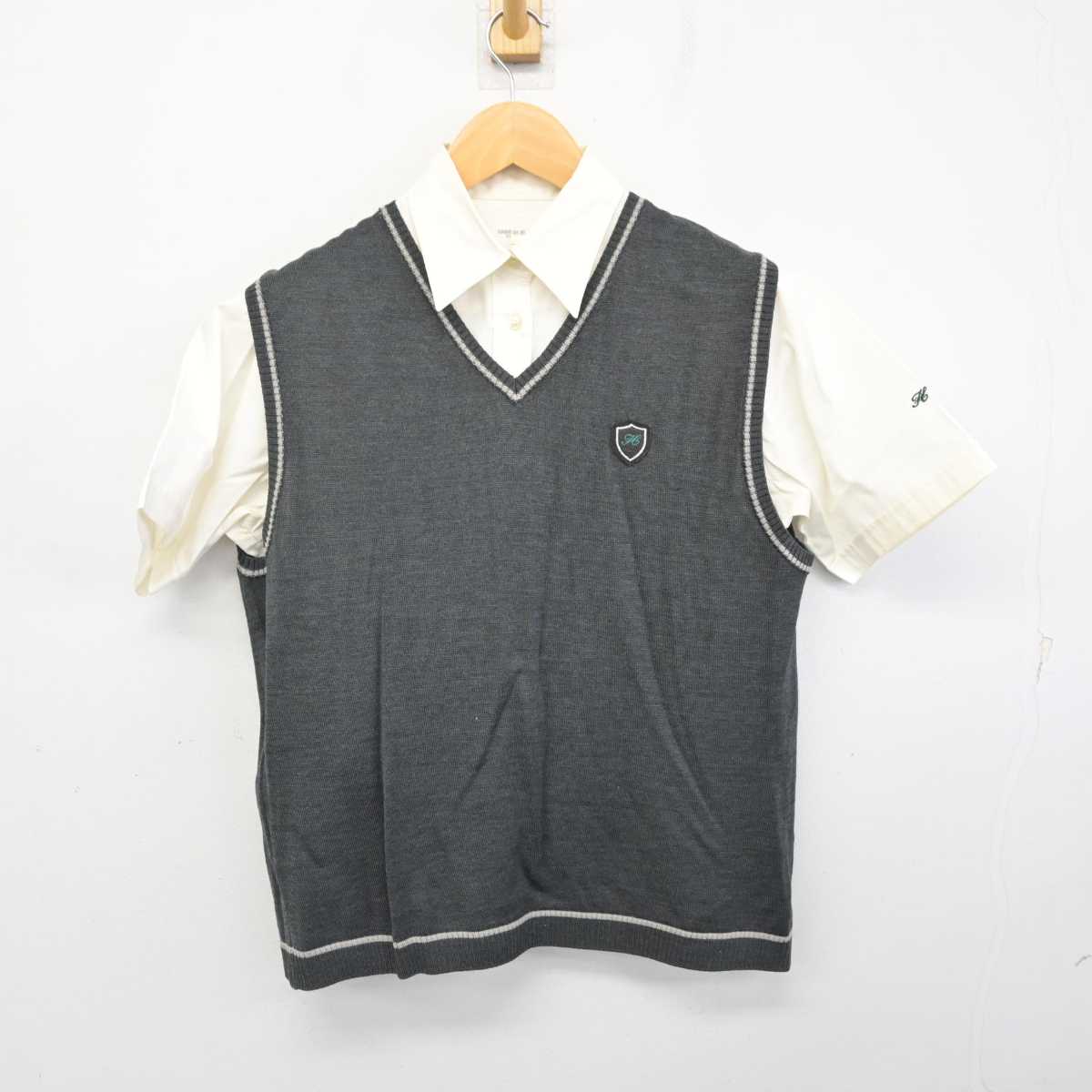 中古】東京都 八王子学園八王子高等学校/旧制服 女子制服 2点 (ニットベスト・シャツ) sf081038 | 中古制服通販パレイド