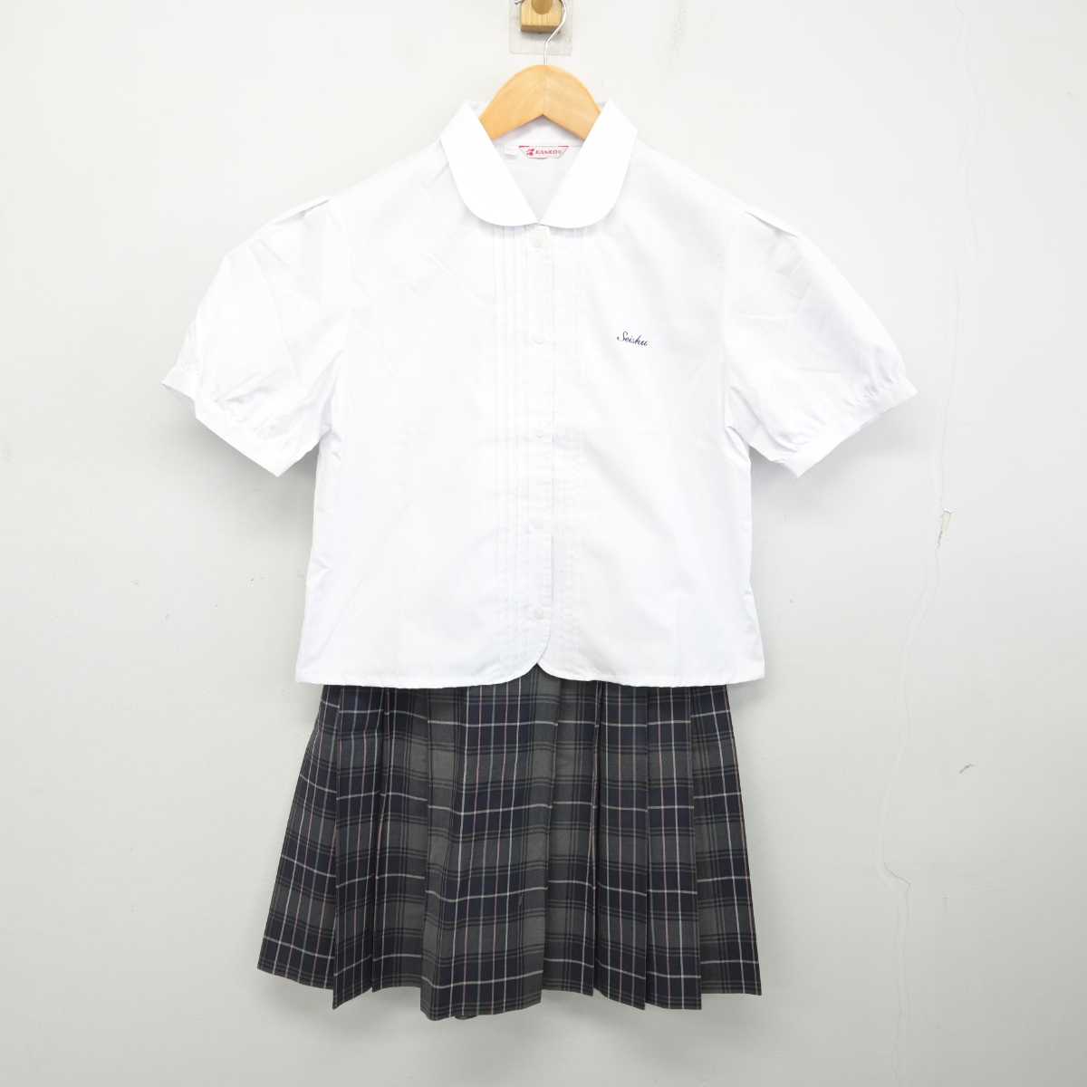 【中古】岡山県 岡山学芸館清秀中学校 女子制服 2点 (シャツ・スカート) sf081148