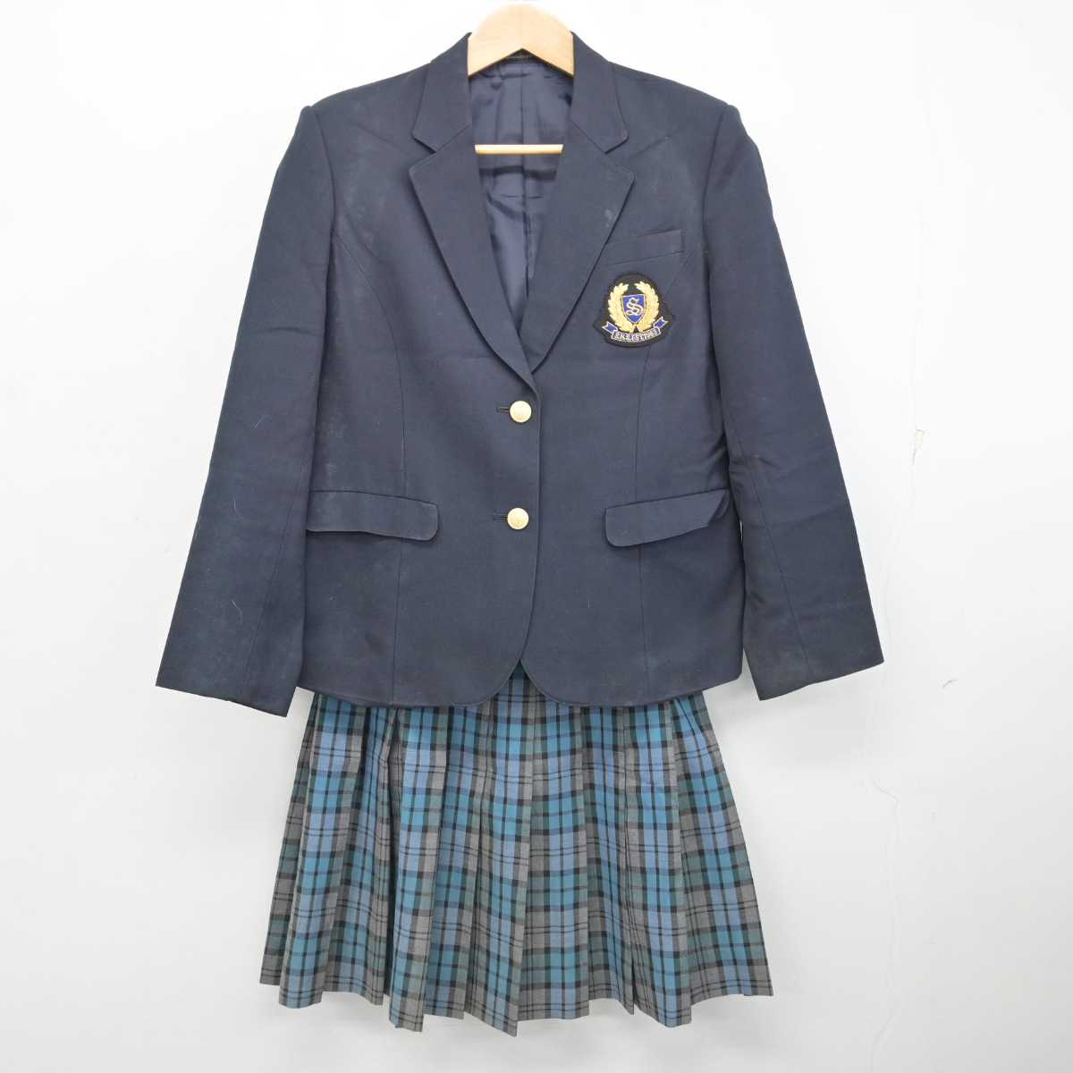 【中古】神奈川県 新栄高等学校 女子制服 2点 (ブレザー・スカート) sf082284