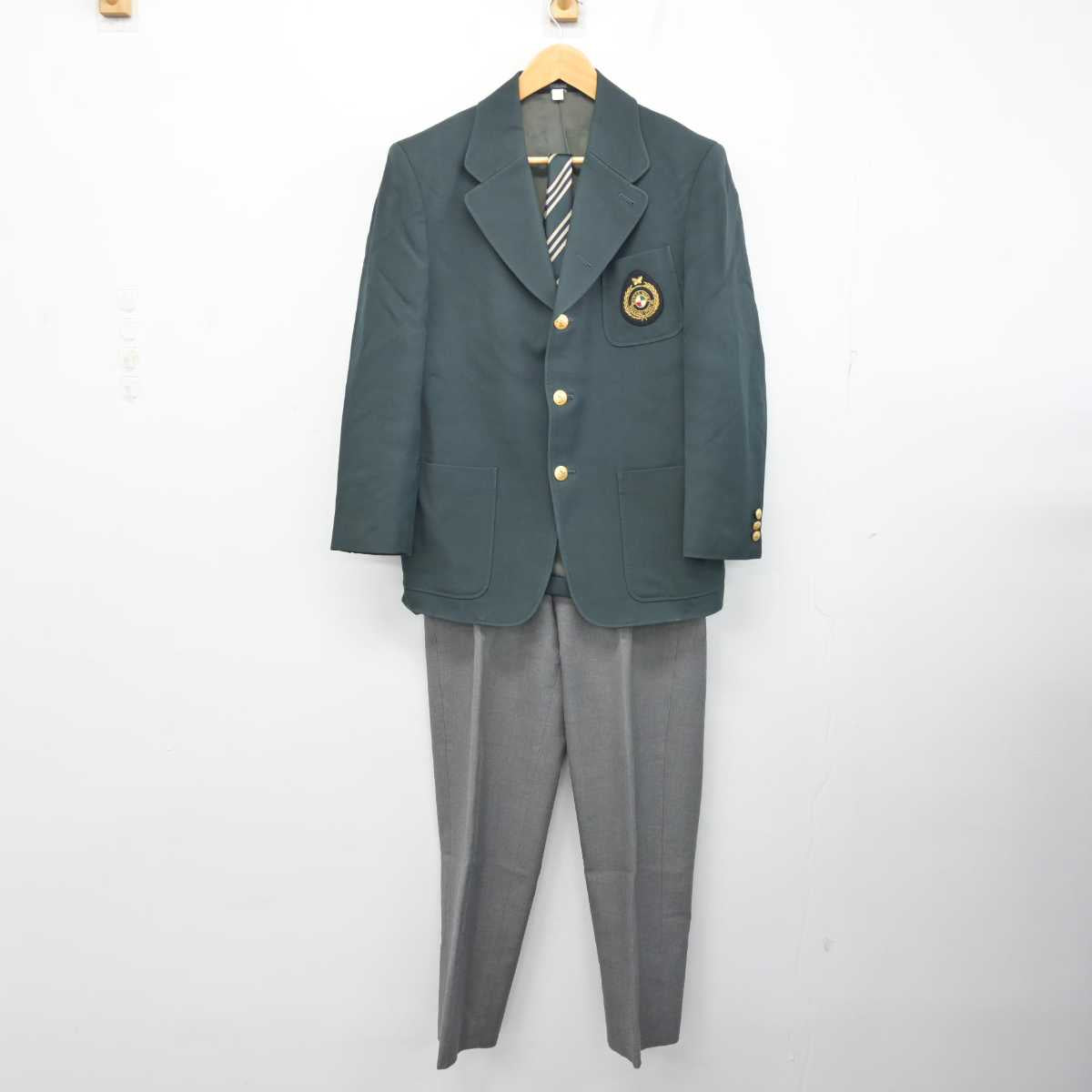 中古】北海道 稚内大谷高等学校/旧制服 男子制服 3点 (ブレザー・ズボン) sf082599 | 中古制服通販パレイド