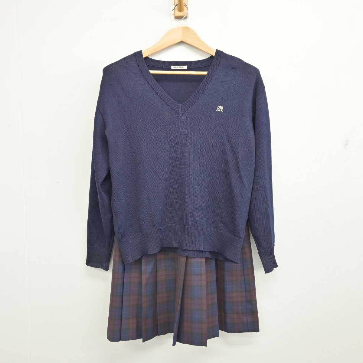 中古】滋賀県 近江兄弟社中学校 女子制服 2点 (ニット・スカート
