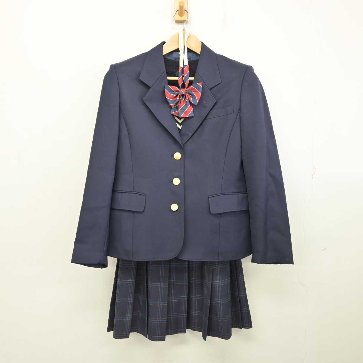 人気が高い  中古】北海道 (ブレザー 4点 女子制服 北海道札幌東商業高等学校 ウェア