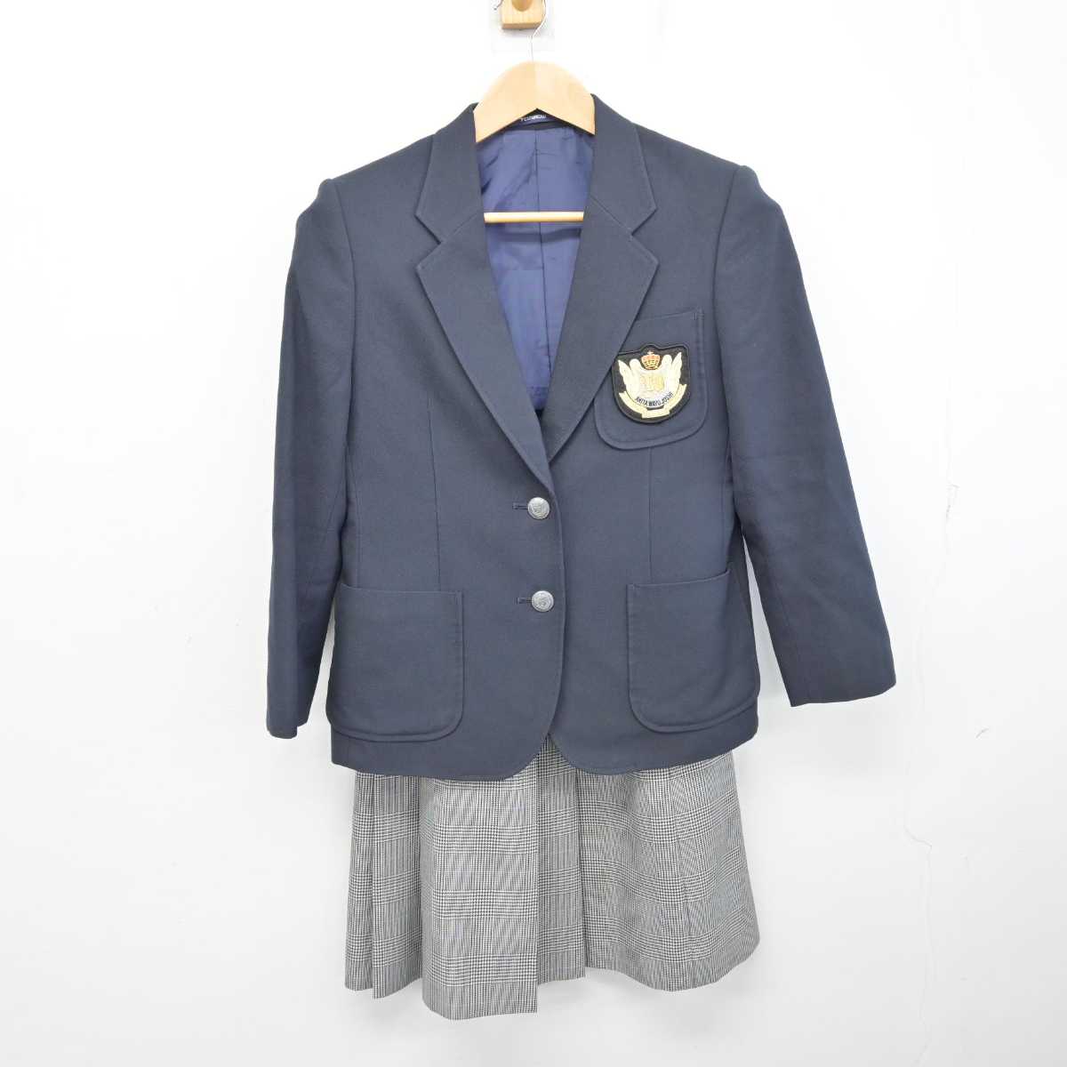 中古】秋田県 秋田和洋女子高等学校 女子制服 2点 (ブレザー・スカート 