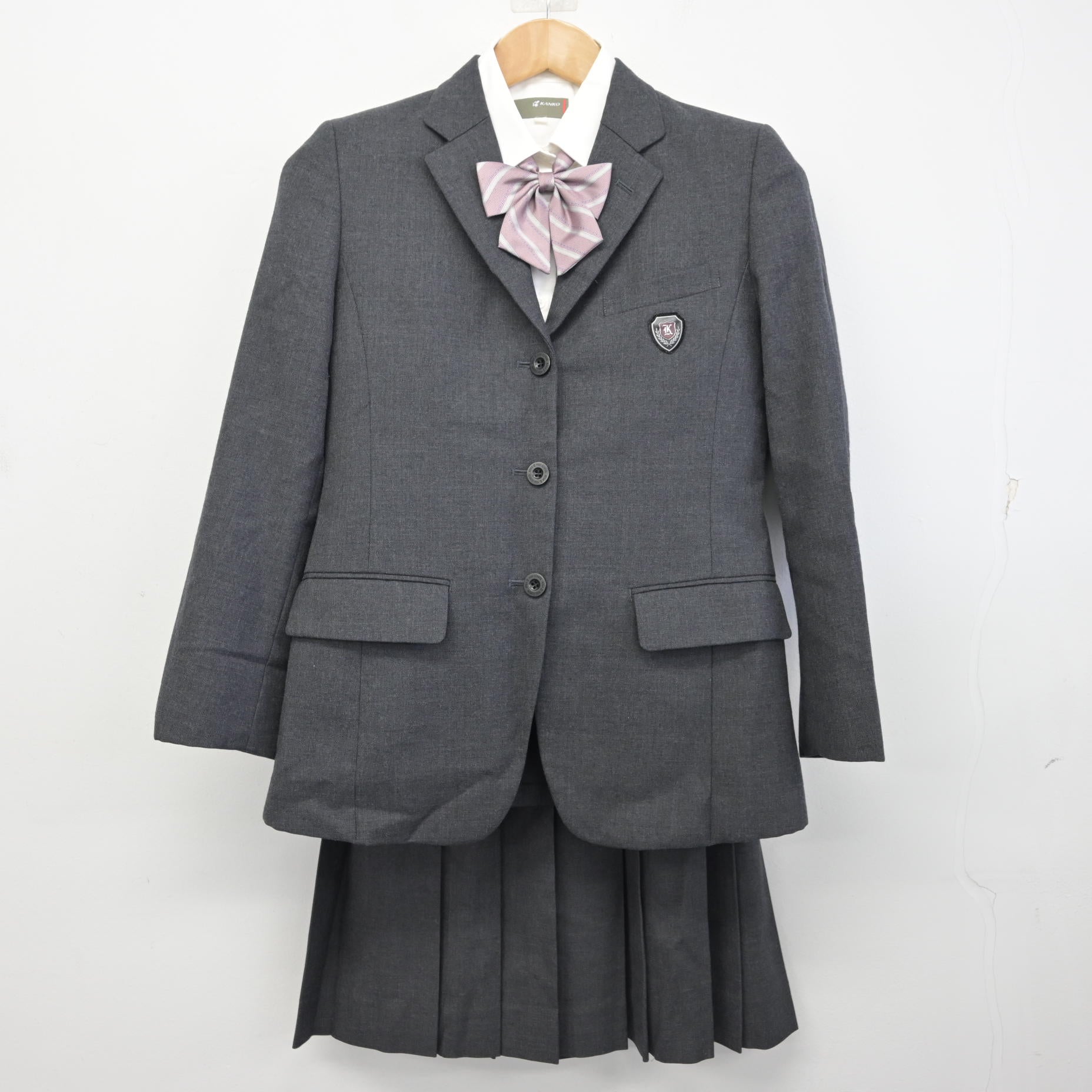 中古】茨城県 古河第三高等学校 女子制服 4点 (ブレザー・シャツ