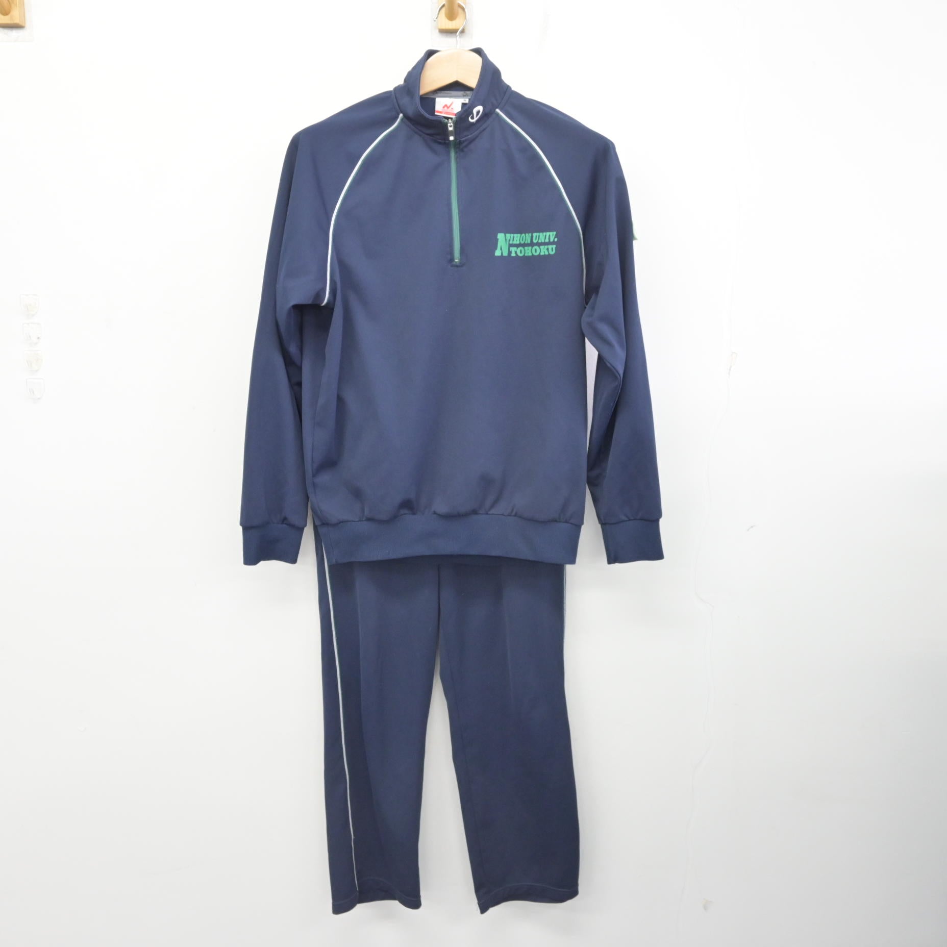 中古】福島県 日本大学東北高等学校 女子制服 2点 (ジャージ 上