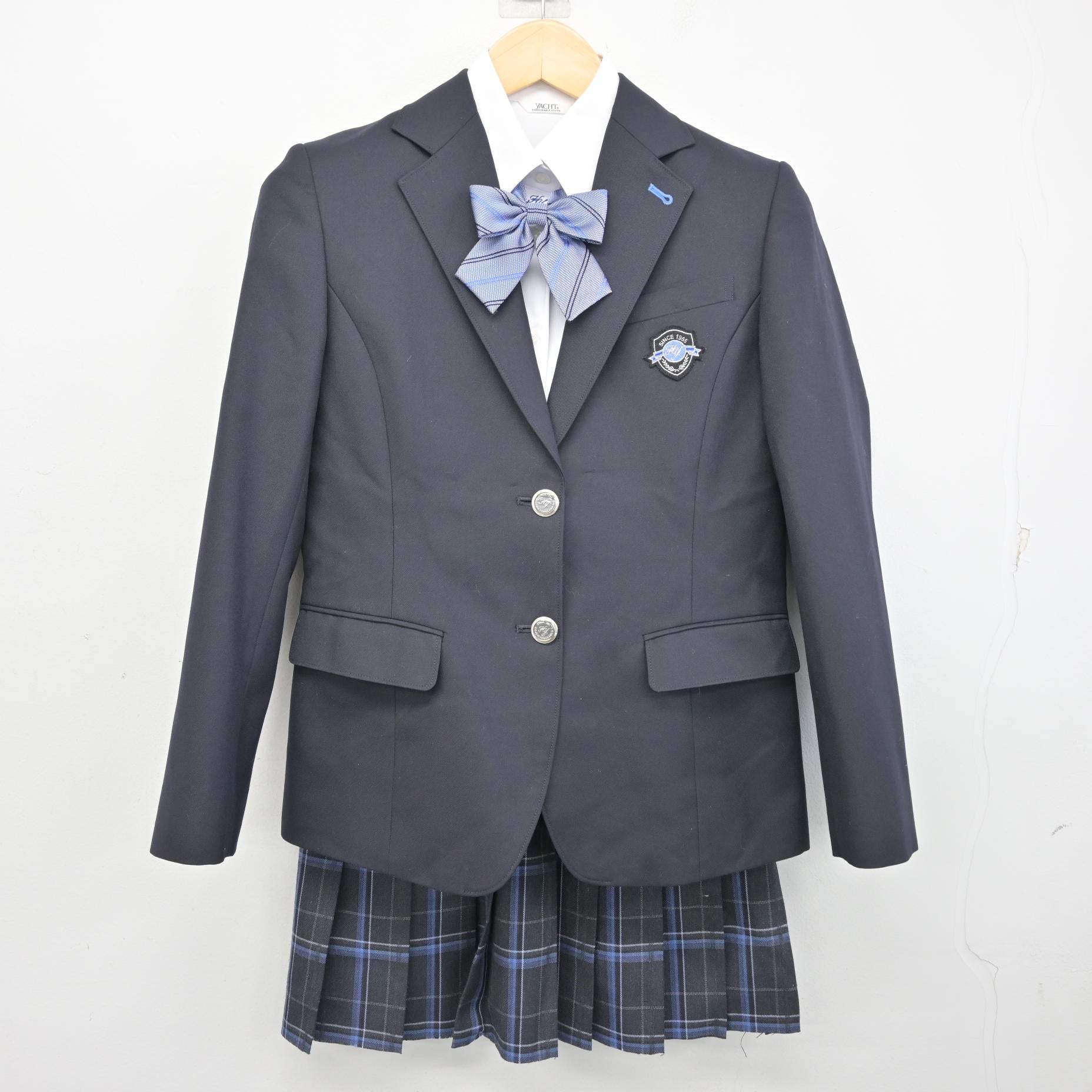 東淀川高校　制服 中古】大阪府 東淀川高等学校 女子制服 4点 (ブレザー・シャツ