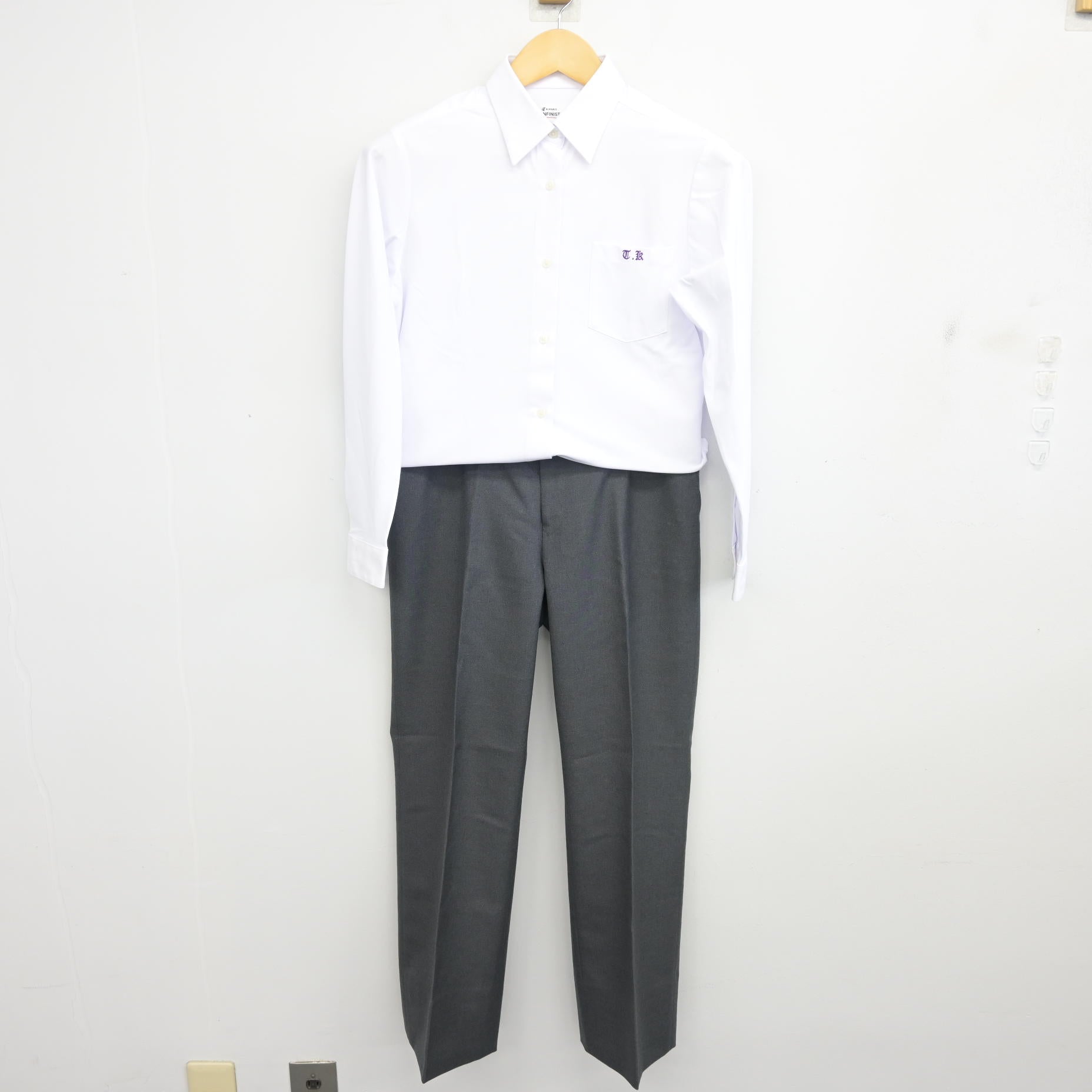 【値下げ】鳥取工業高校　男子制服一式 値下げ】鳥取工業高校男子制服一式 (Y) 鳥取のその他の中古・古着