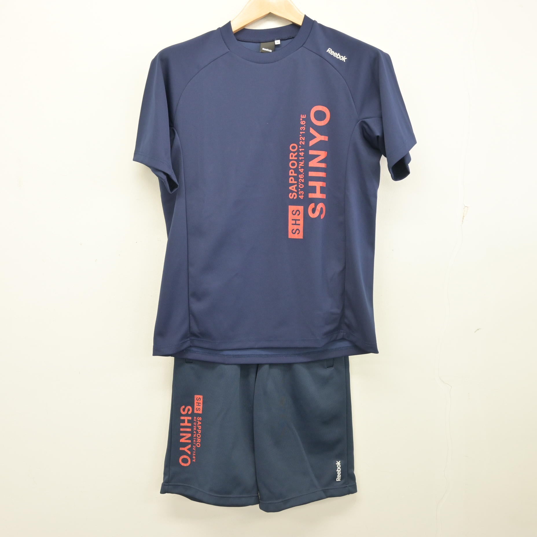 中古】北海道 札幌新陽高等学校 女子制服 2点 (体操服 上・体操服 下 