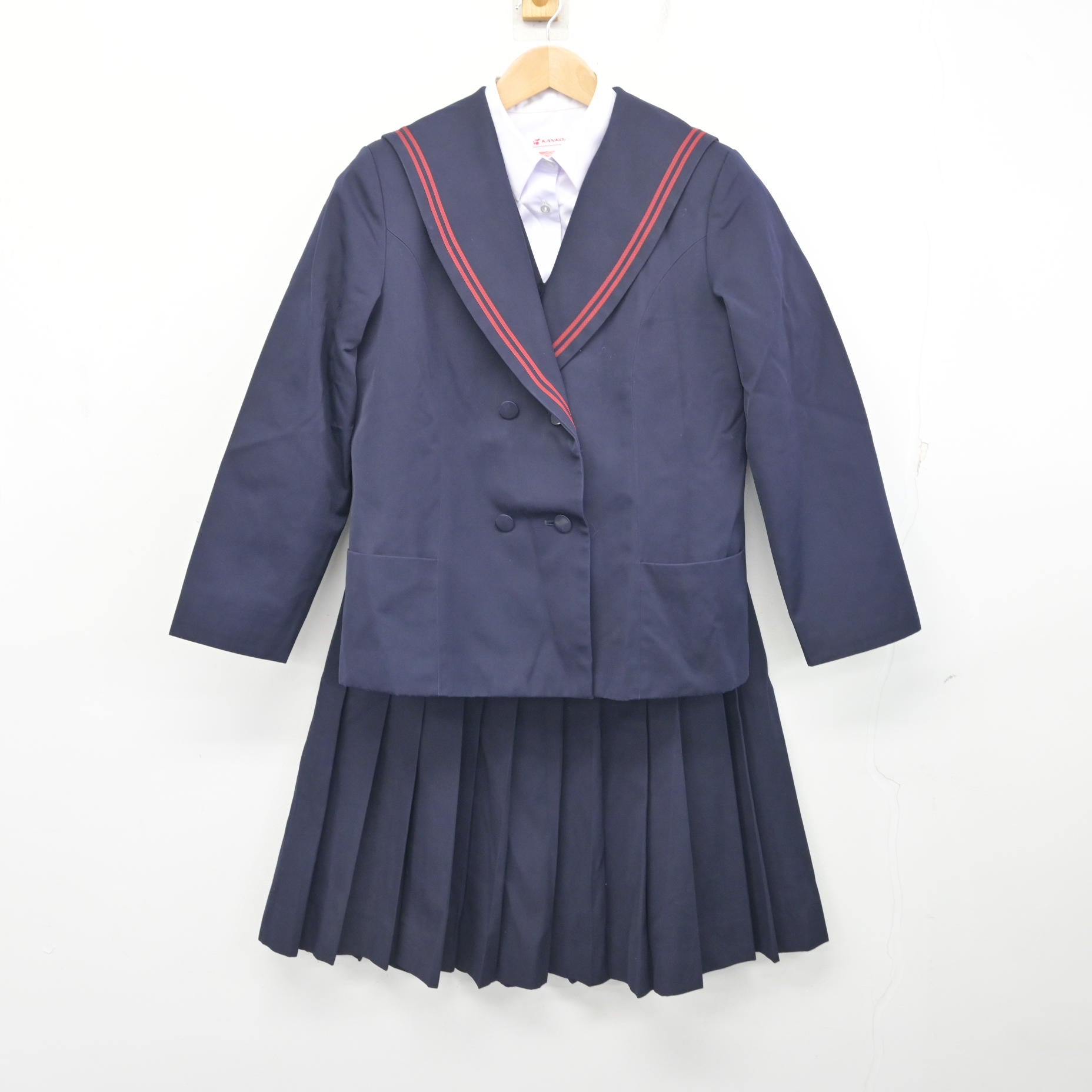 【美品】長崎南山中学校 制服一式6点 定価57,900円分 sf107568-01.jpg?v=1770158156