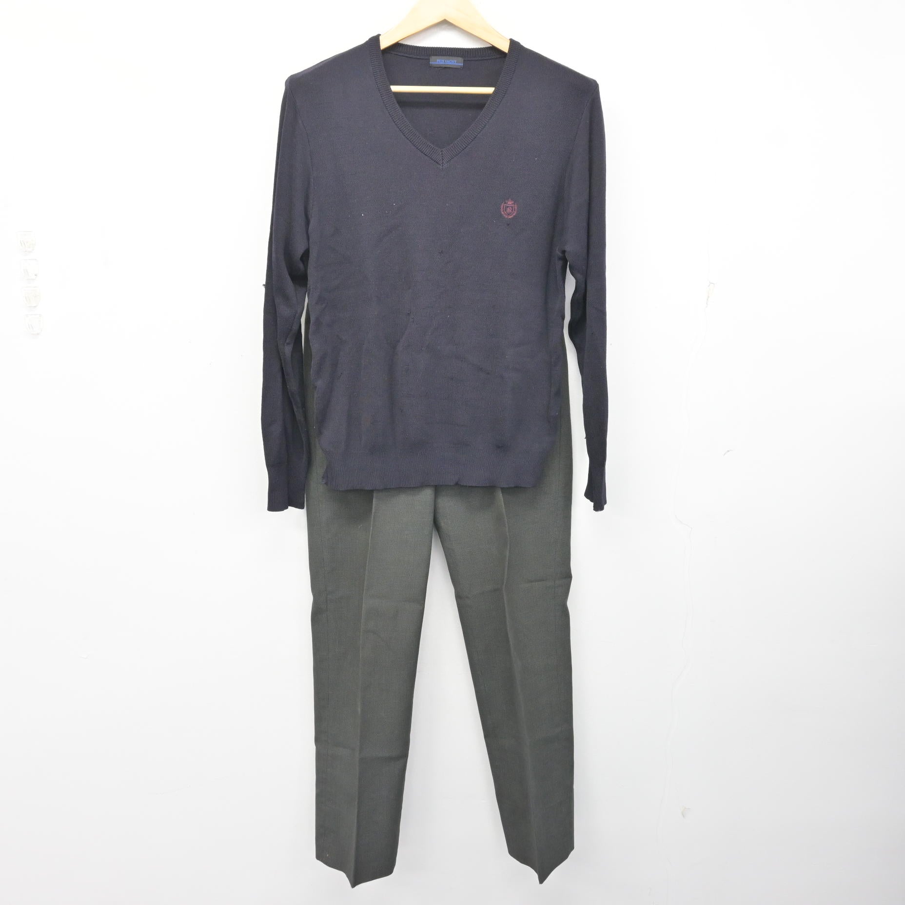 中古】千葉県 日本大学習志野高等学校 男子制服 2点 (ニット・ズボン