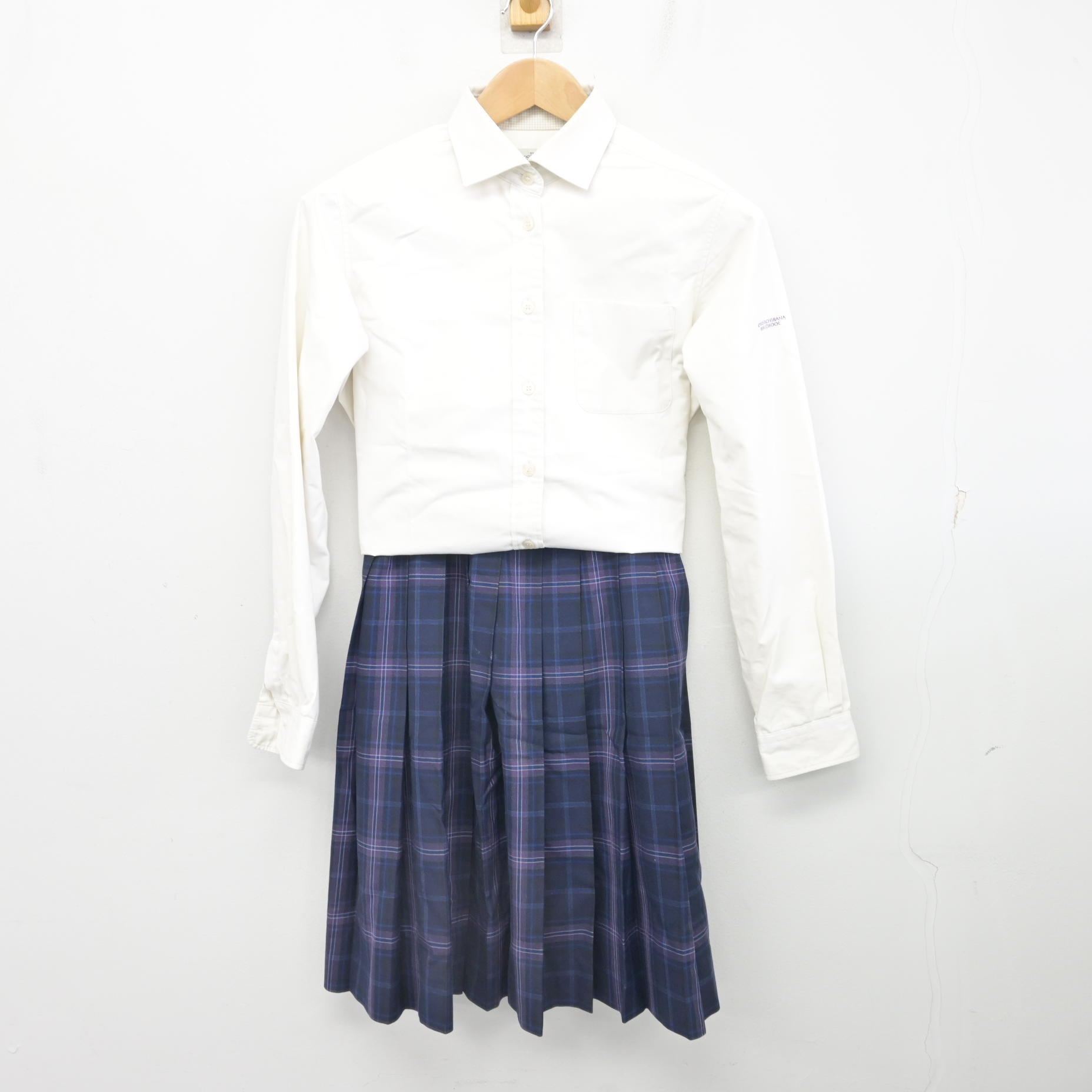 中古】京都府 京都橘高等学校 女子制服 2点 (シャツ・スカート