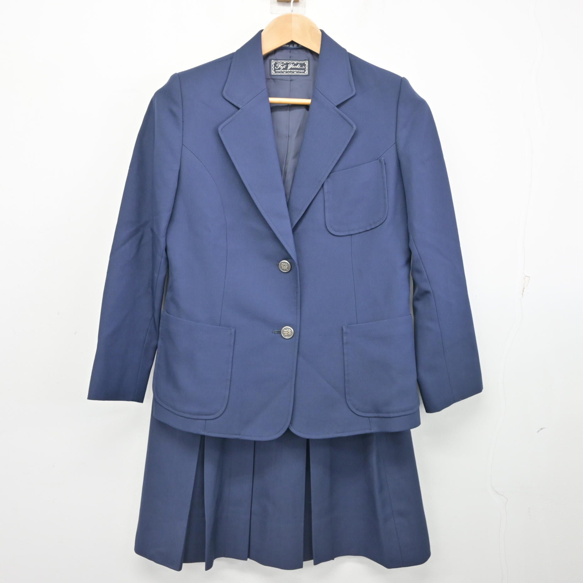中古】神奈川県 光丘中学校 女子制服 3点 (ブレザー・ベスト・スカート