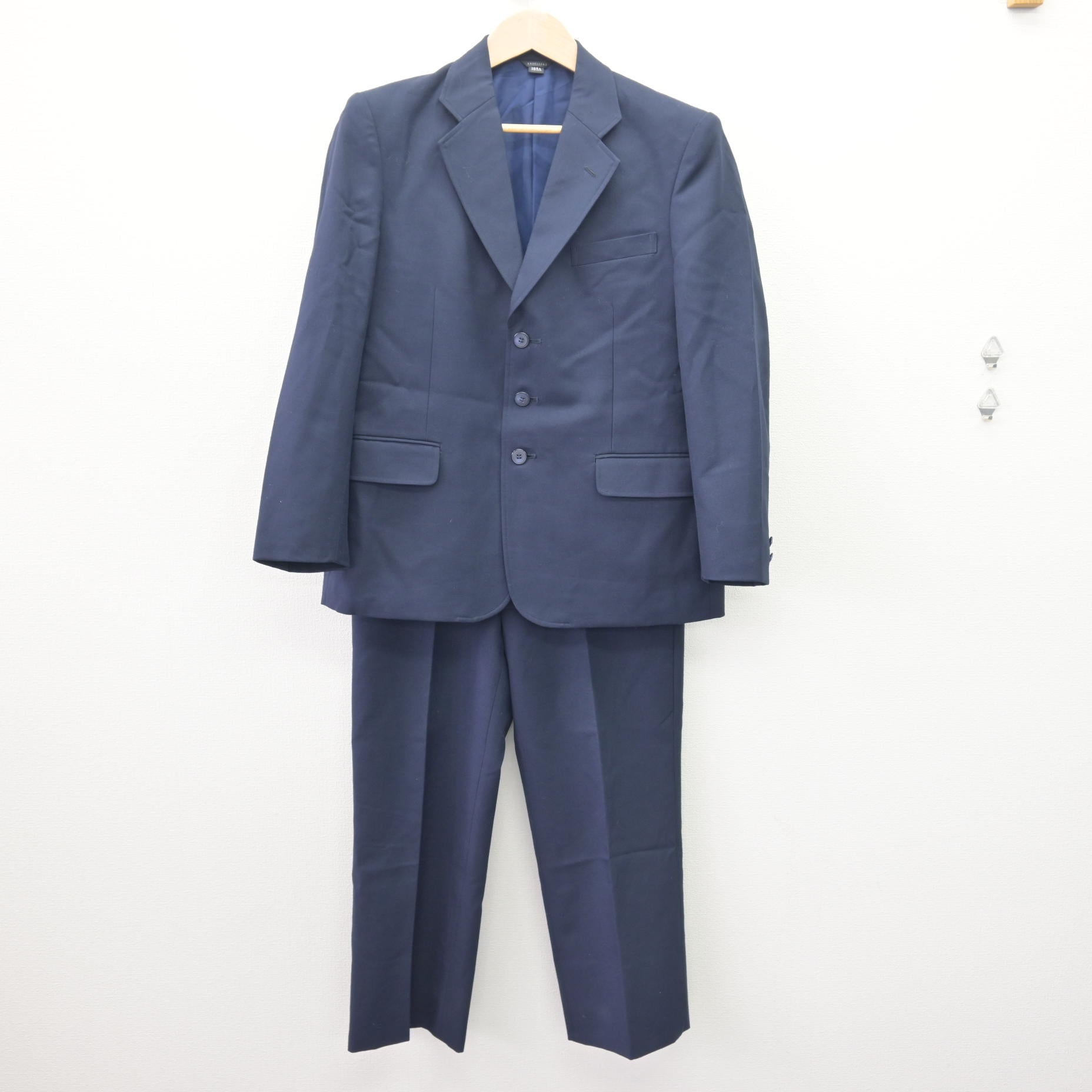 相模原市立中央中学校　制服（男子） 中古】神奈川県 相模原市立中央中学校 男子制服 2点 (ブレザー・ズボン