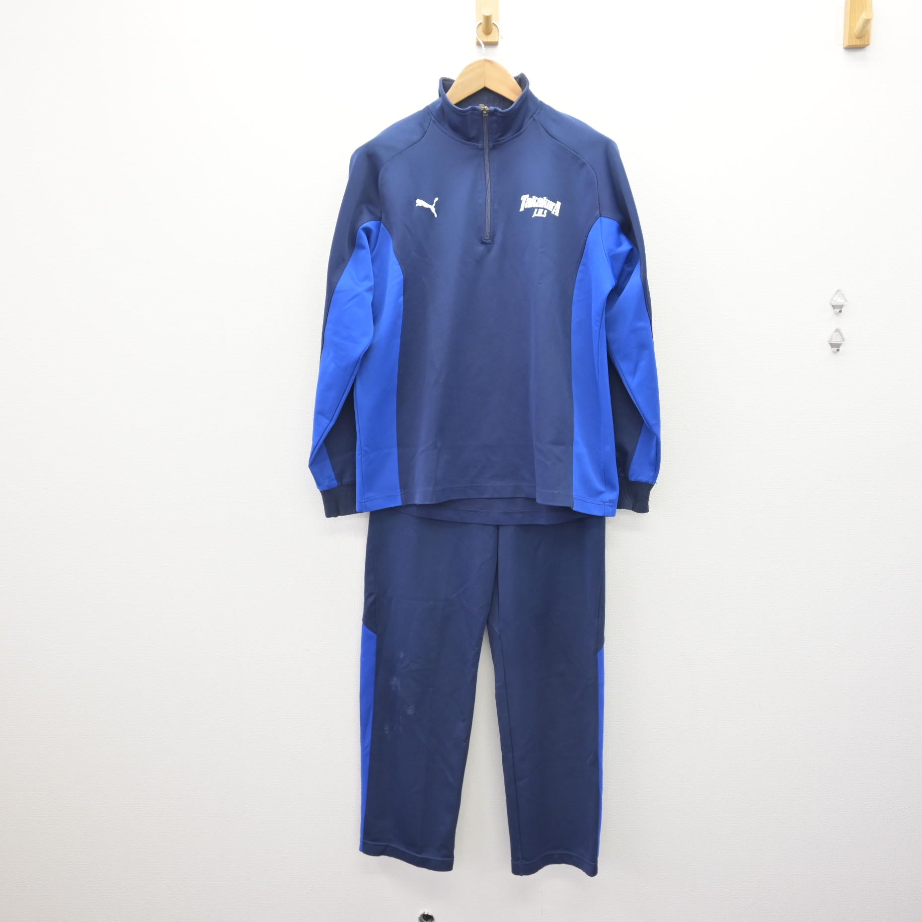 中古】神奈川県 高倉中学校 女子制服 3点 (ジャージ 上
