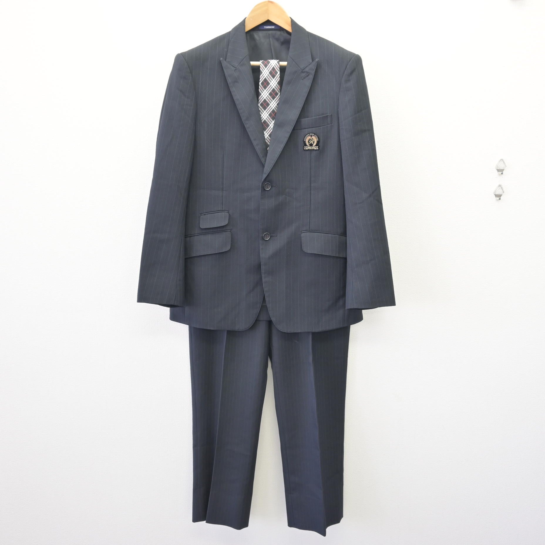 天王学園幼稚園　制服　ブレザー　半ズボン　カバン 天王学園幼稚園 制服 ブレザー 半ズボン カバン 天王学園幼稚園