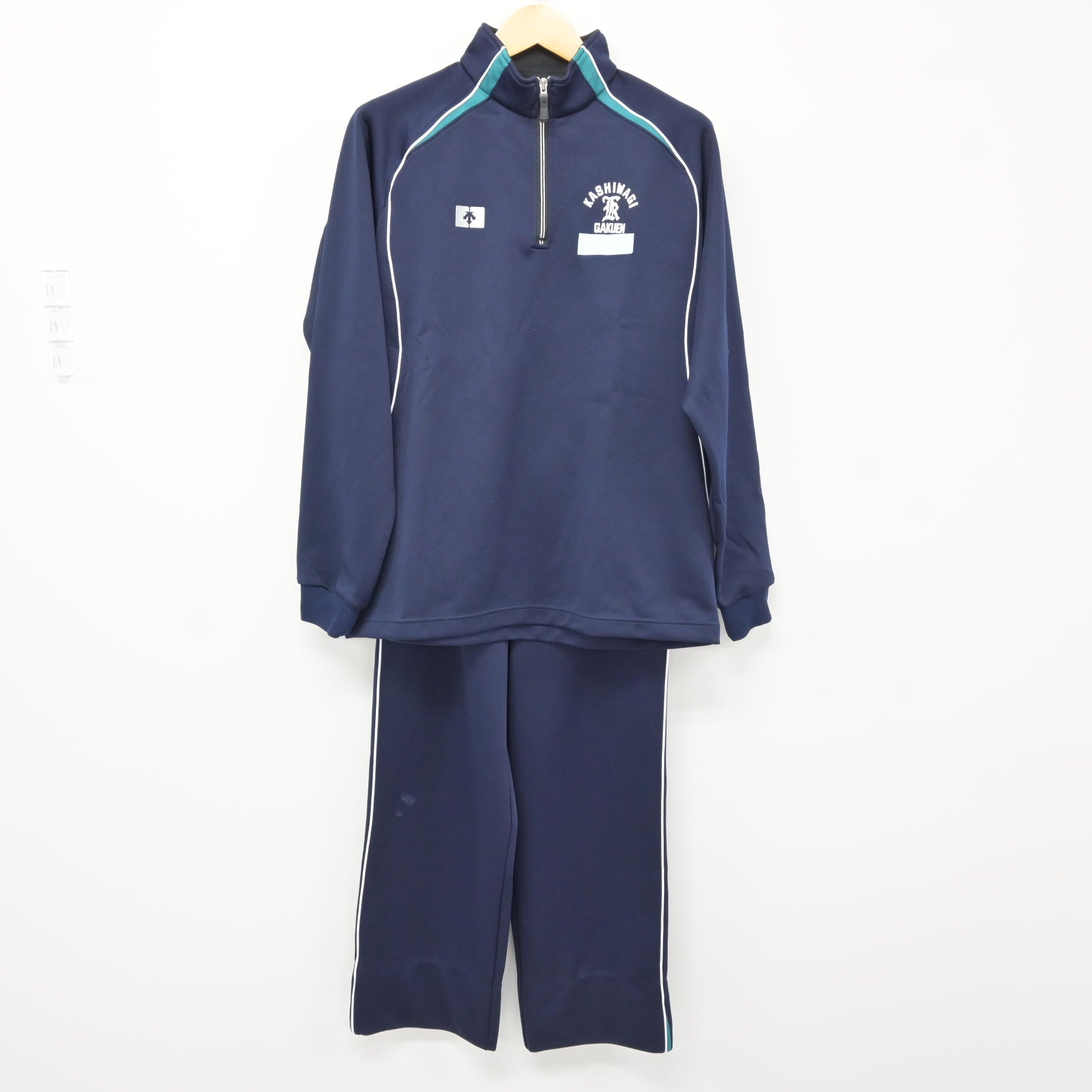 高川学園　ジャージ上下 中古】神奈川県 横浜学園高等学校 女子制服 2点 (ジャージ 上