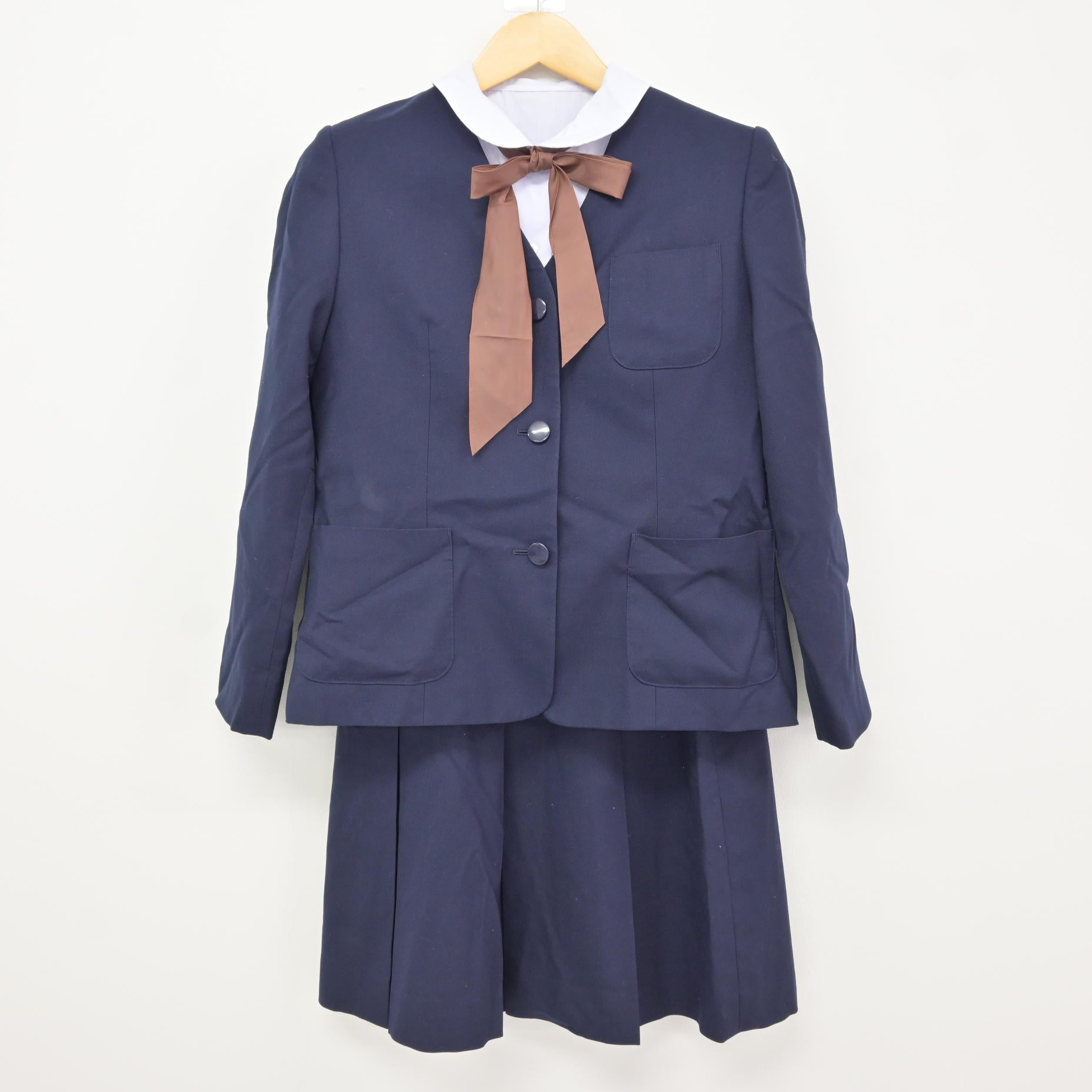 中古】青森県 長者中学校 女子制服 5点 (ブレザー・シャツ・スカート