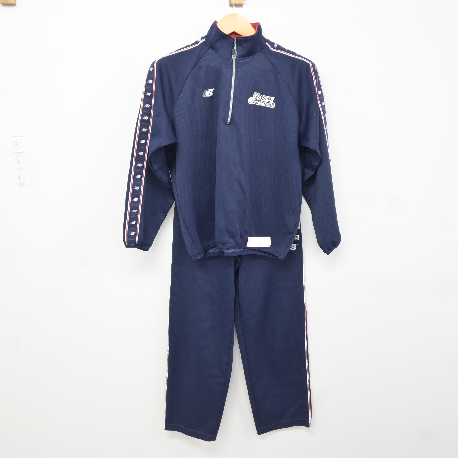 中古】高知県 城西中学校 女子制服 2点 (ジャージ 上・ジャージ 下