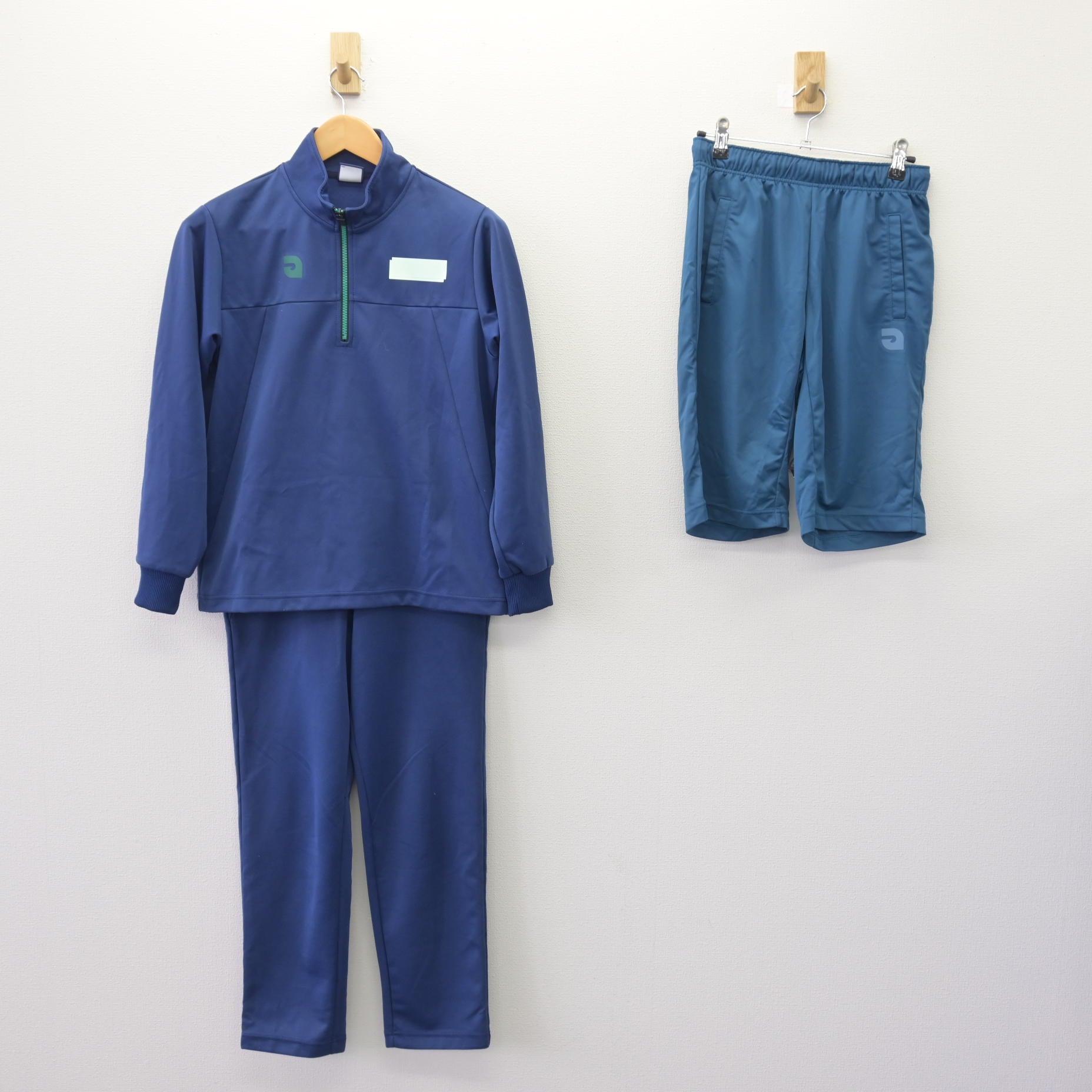 中古】東京都 立正大学付属立正高等学校 女子制服 3点 (ジャージ 上 