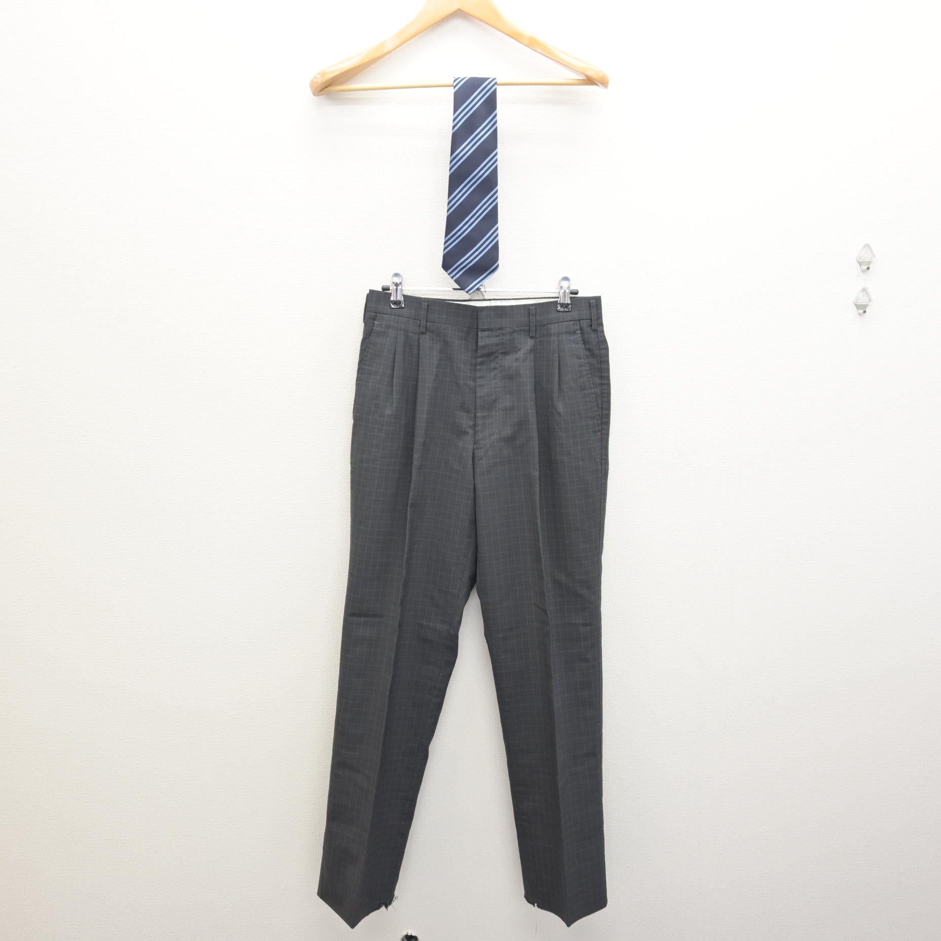 飯塚高校　制服　180A 制服紹介 | 学校法人 嶋田学園 飯塚高等学校
