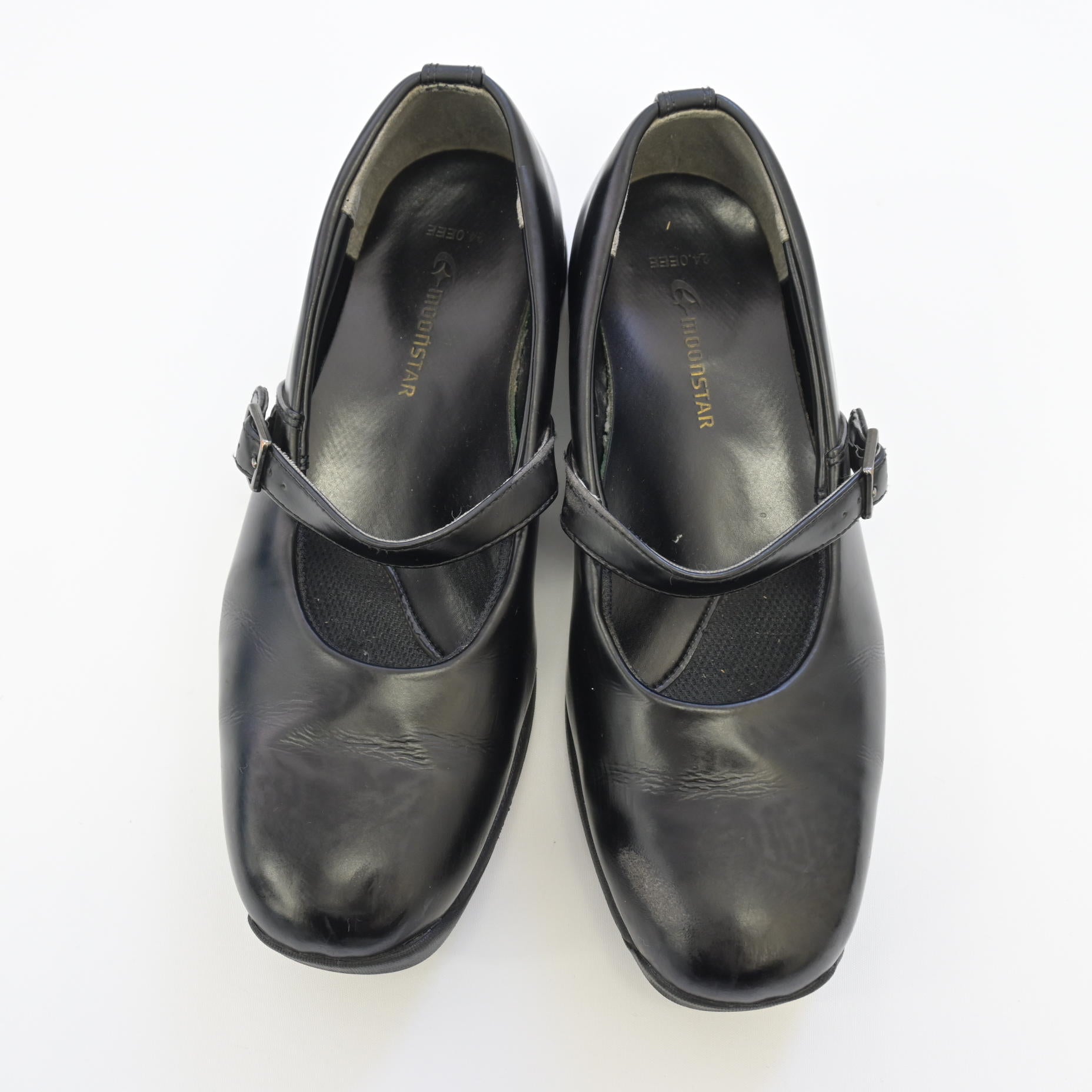 中古】和歌山県 和歌山信愛中学校 女子制服 1点 (シューズ) sf125292