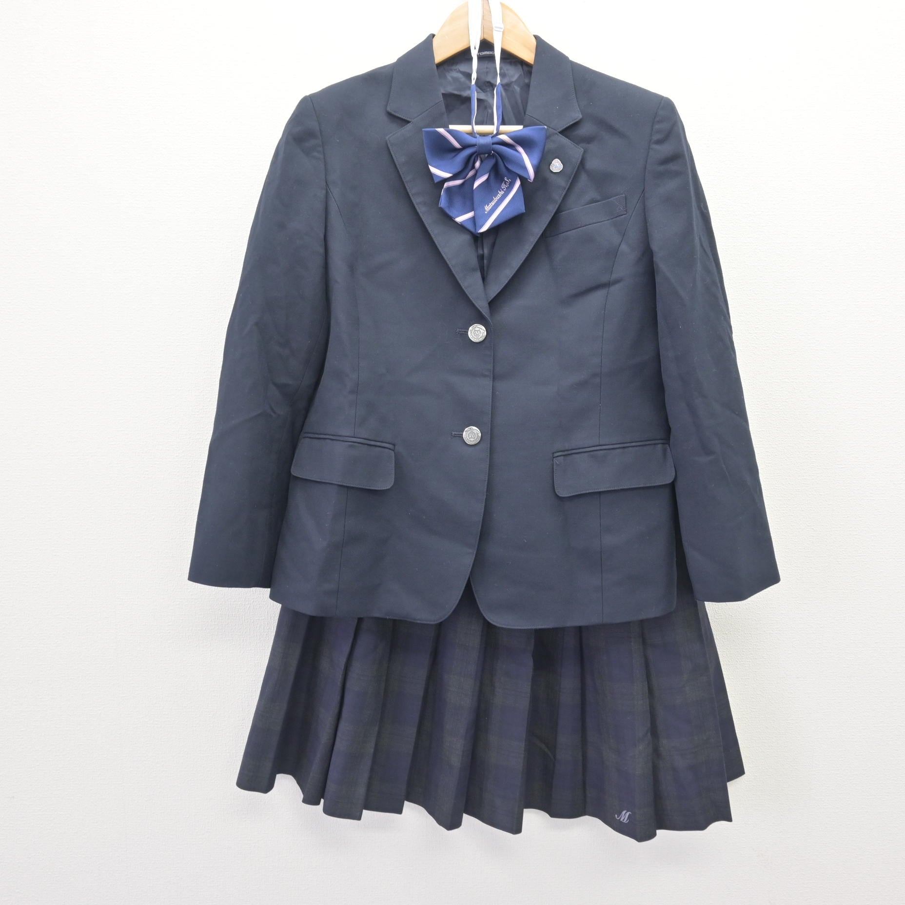 中古】埼玉県 松伏高等学校 女子制服 4点 (ブレザー・スカート 