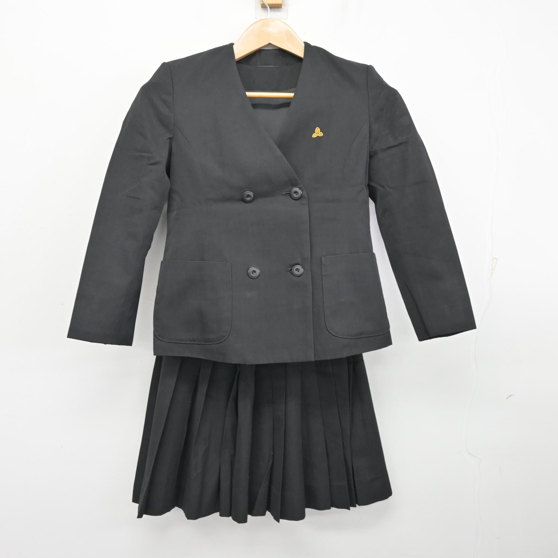 中古】高知県 介良中学校 女子制服 3点 (ブレザー・ベスト・スカート 
