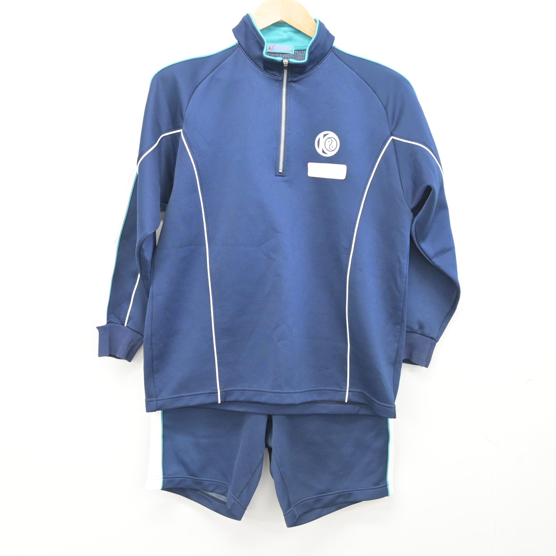 中古】群馬県 伊勢崎興陽高等学校 女子制服 2点 (ジャージ 上・体操服