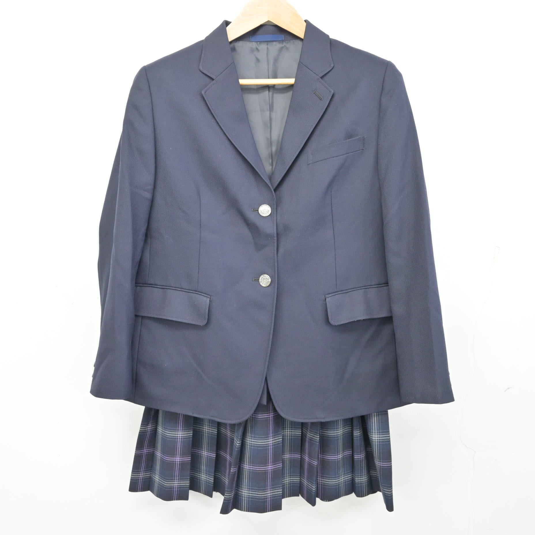 中古】 飛鳥未来高等学校 女子制服 2点 (ブレザー・スカート) sf137028