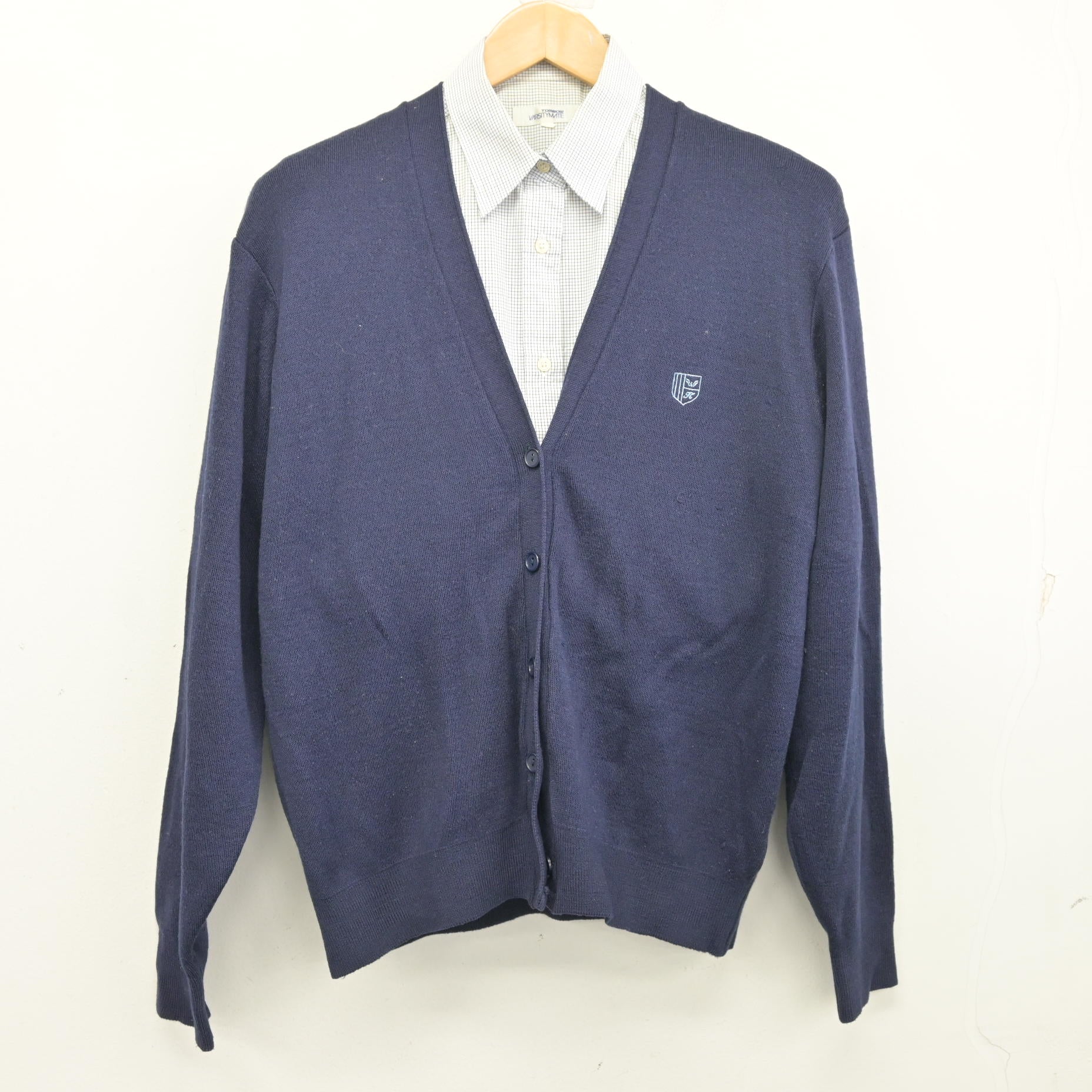 中古】和歌山県 貴志川高等学校 女子制服 2点 (ニット・シャツ 