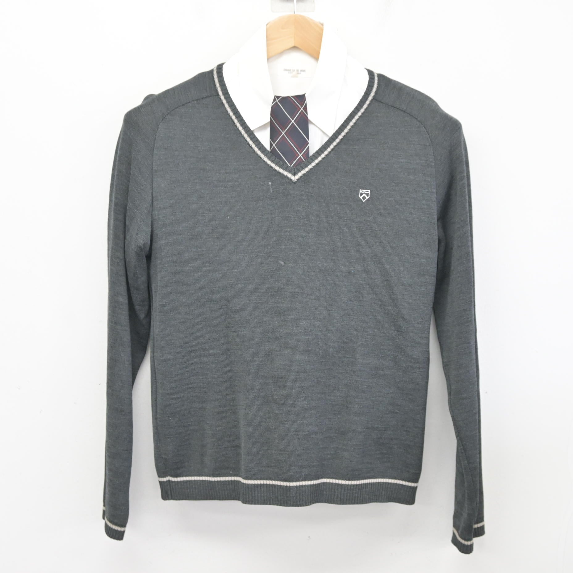 中古】愛知県 岡崎城西高等学校 女子制服 3点 (ニット・シャツ 