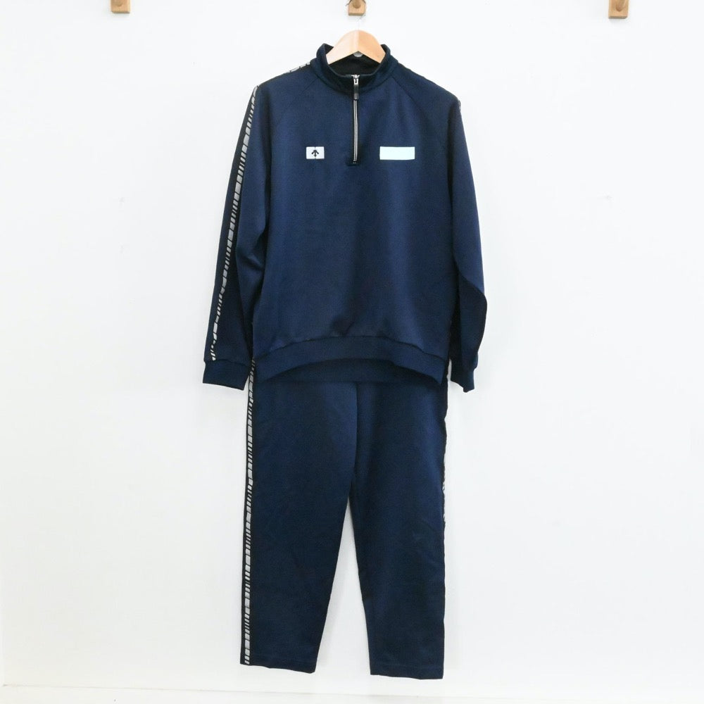 中古制服】三重県 私立高田高校 男子制服 4点（体操服 上