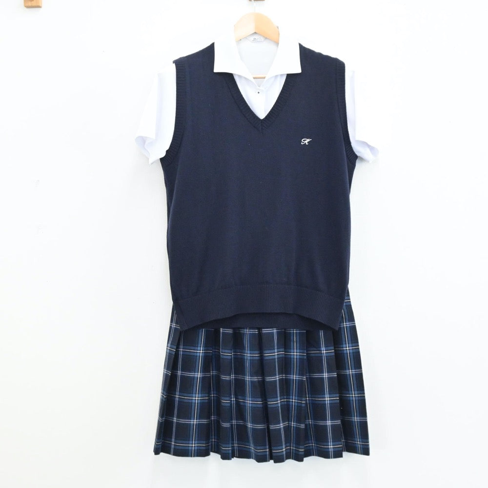中古制服】福岡県 古賀竟成館高等学校 女子制服 3点(ベスト 中古制服】福岡県 古賀竟成館高等学校 女子制服 3点(ベスト