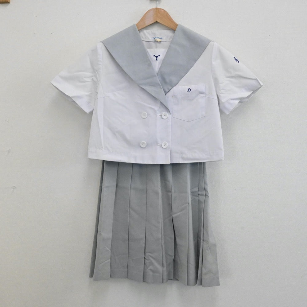 大分鶴崎工業高校の男子の制服