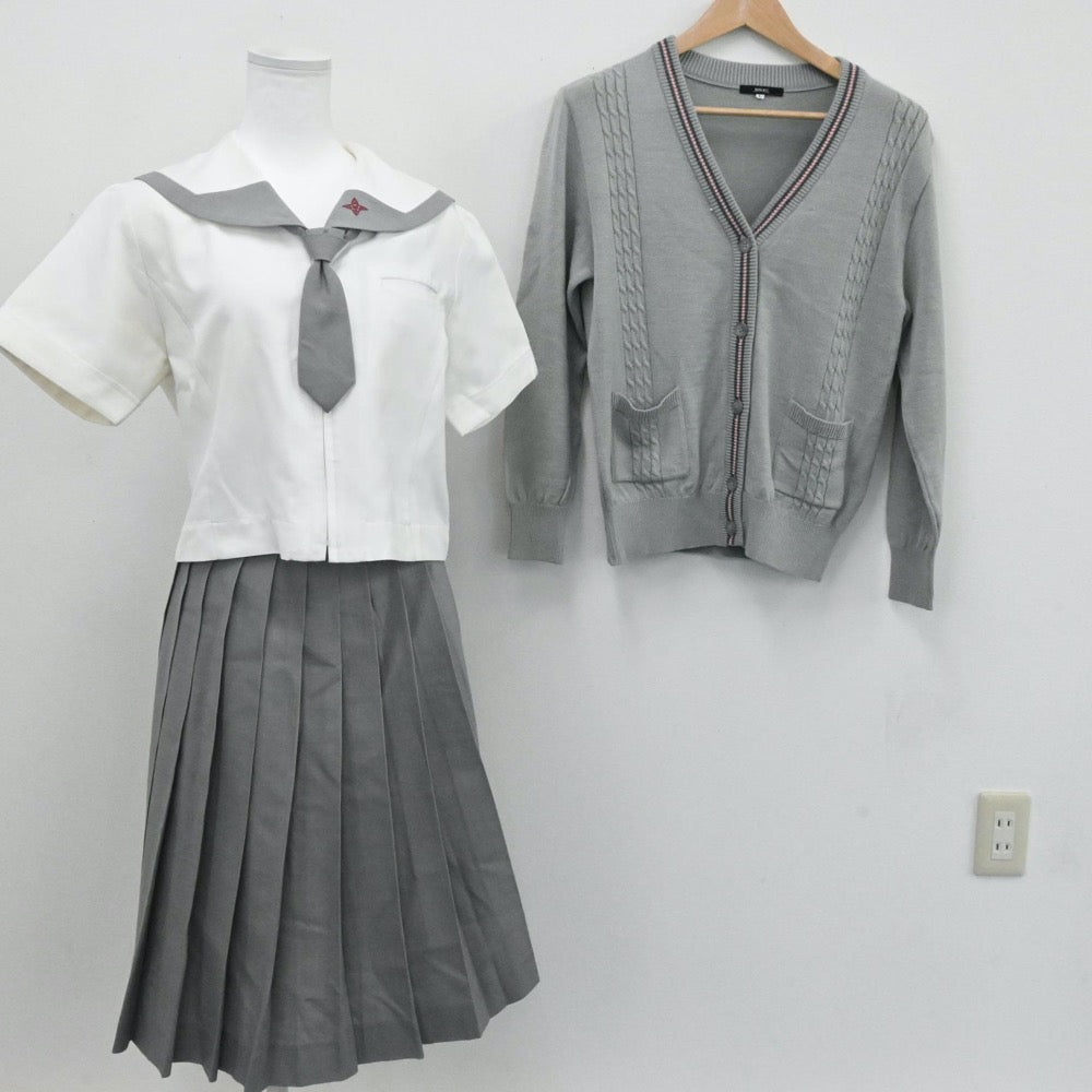 中古制服】神奈川県 日本大学中学校 女子制服 4点（セーラー服・ニット