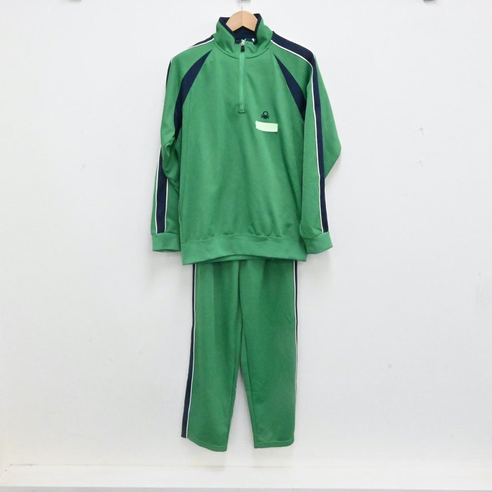 中古制服】千葉県 幕張総合高校 女子制服 4点（体操服 上・体操