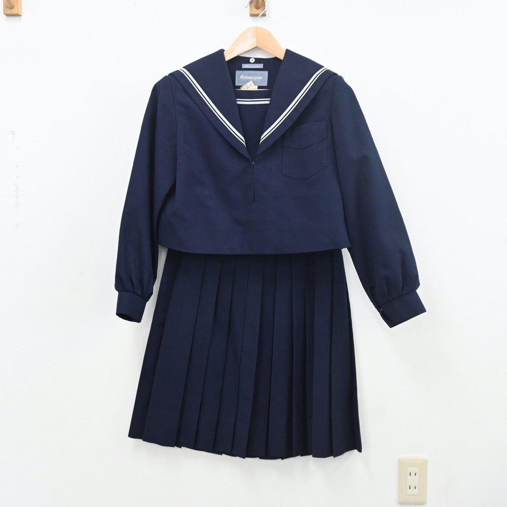 【中古】大阪府 四天王寺中学校 女子制服 2点（セーラー服・スカート）sf010015