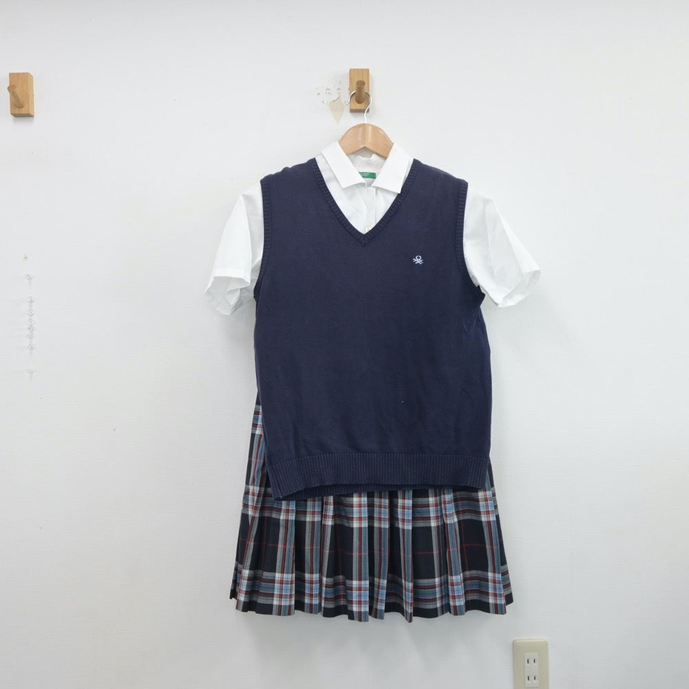 中古制服】大阪府 四條畷学園中学校 女子制服 4点（シャツ・ニット