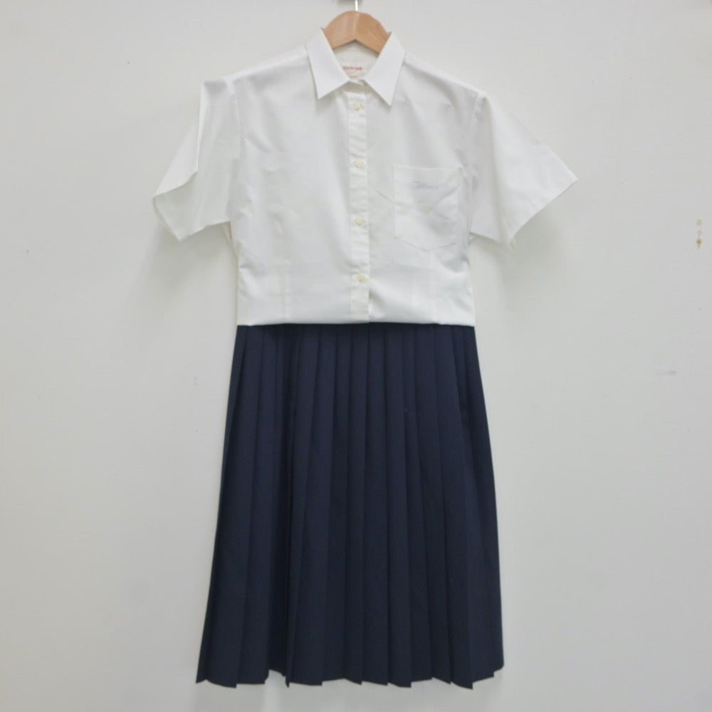龍野高校の学生服 - 家具